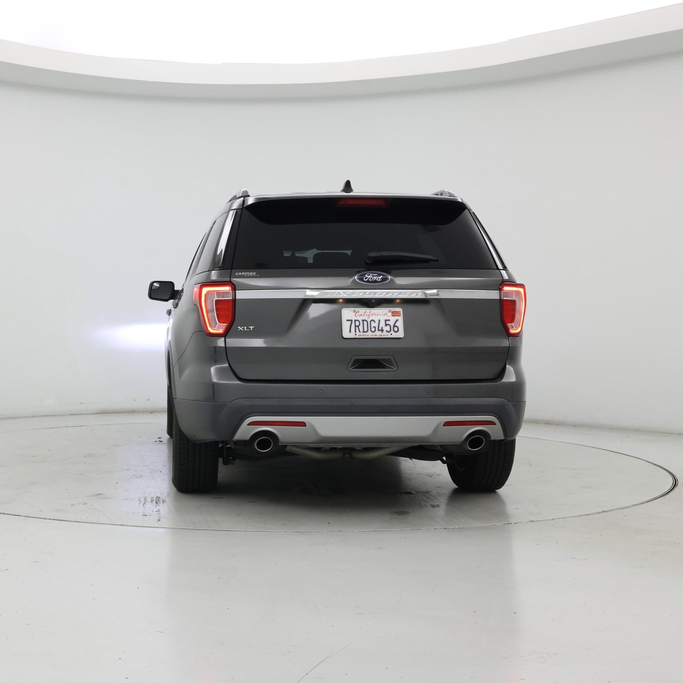 Thumbnail: 2016 Ford Explorer - 6