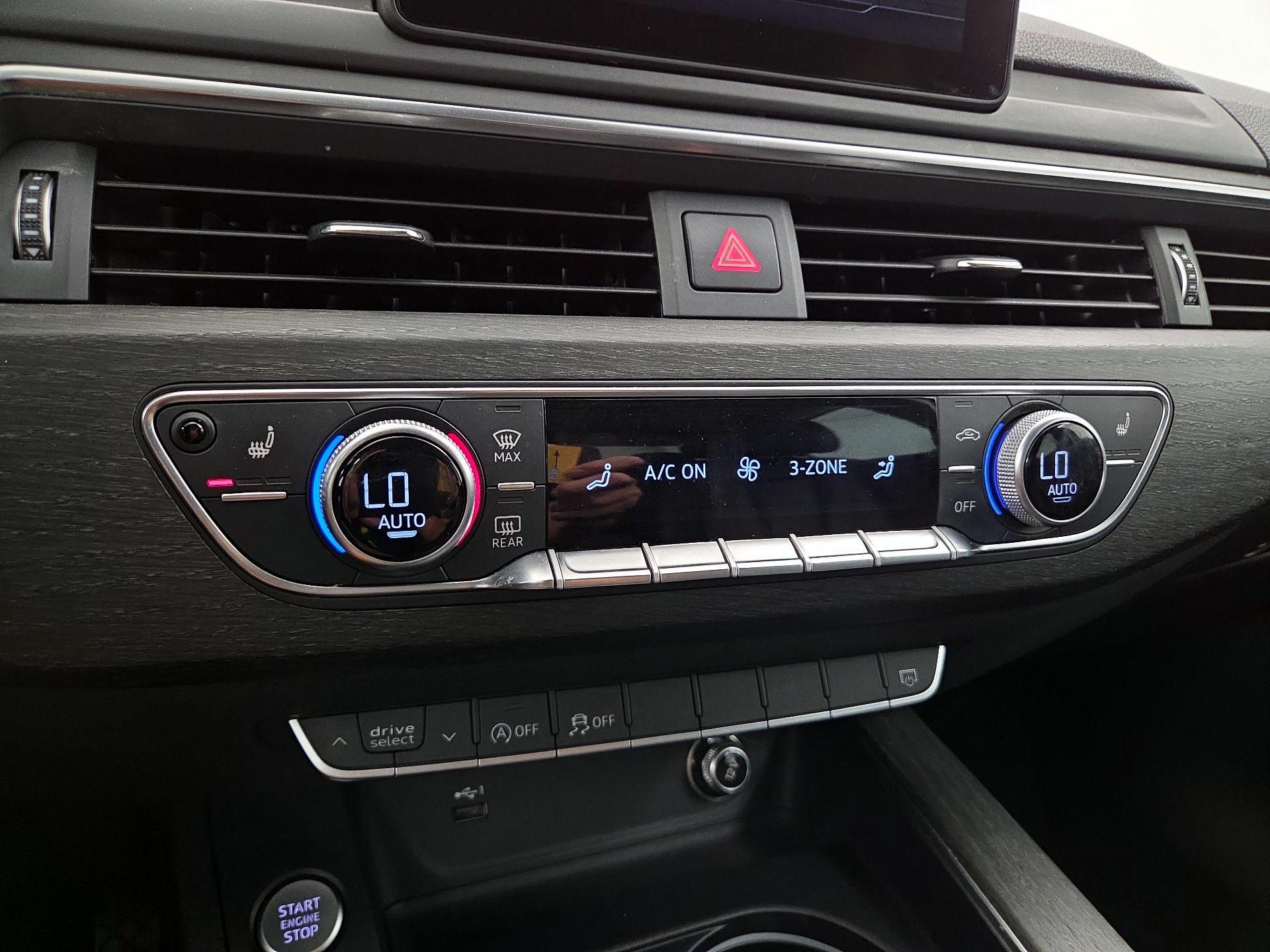 Thumbnail: 2019 Audi A4 - 16