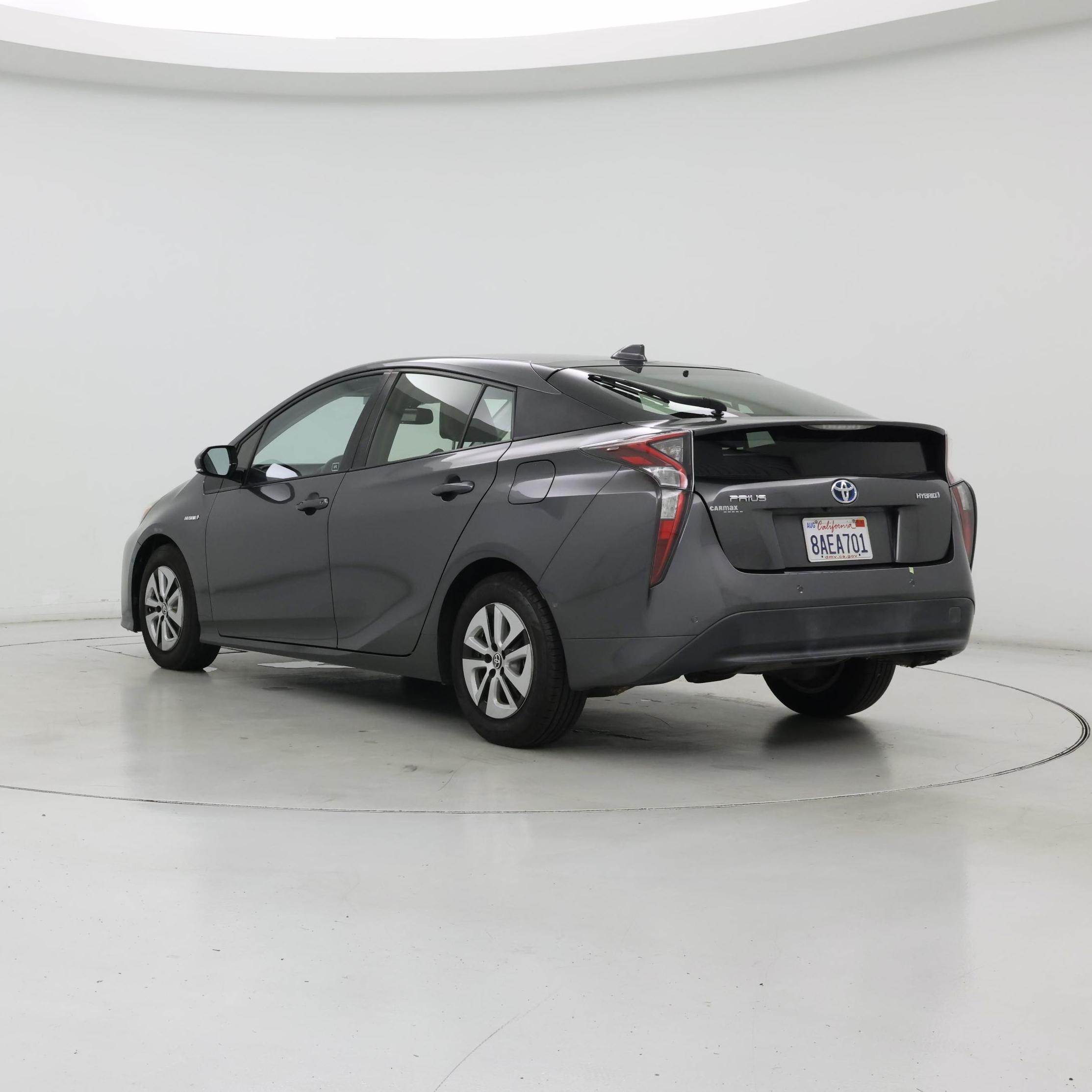 Thumbnail: 2017 Toyota Prius - 2