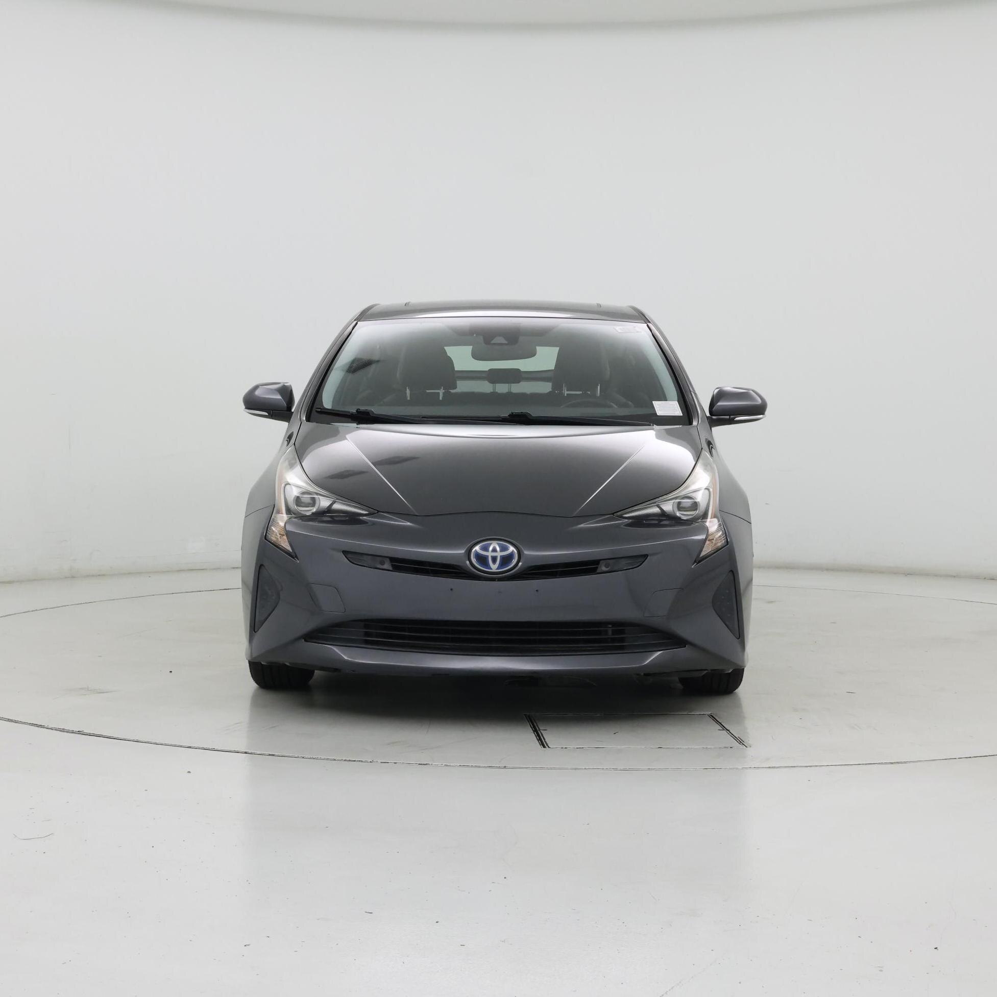 Thumbnail: 2017 Toyota Prius - 5