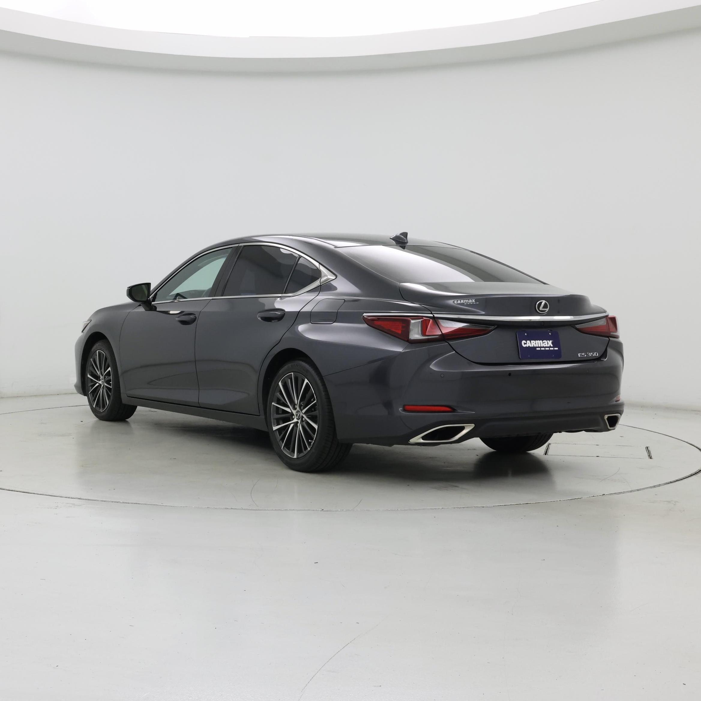 Thumbnail: 2023 Lexus ES - 2