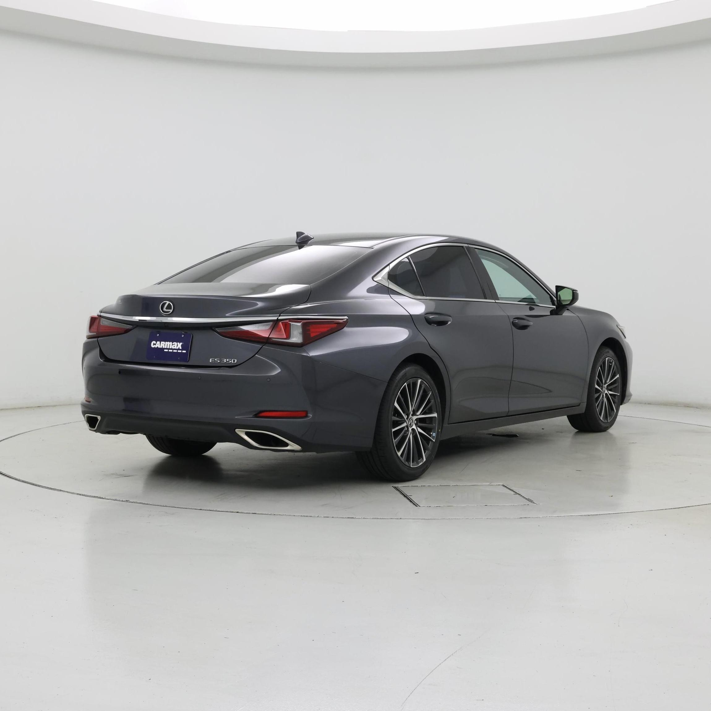 Thumbnail: 2023 Lexus ES - 8