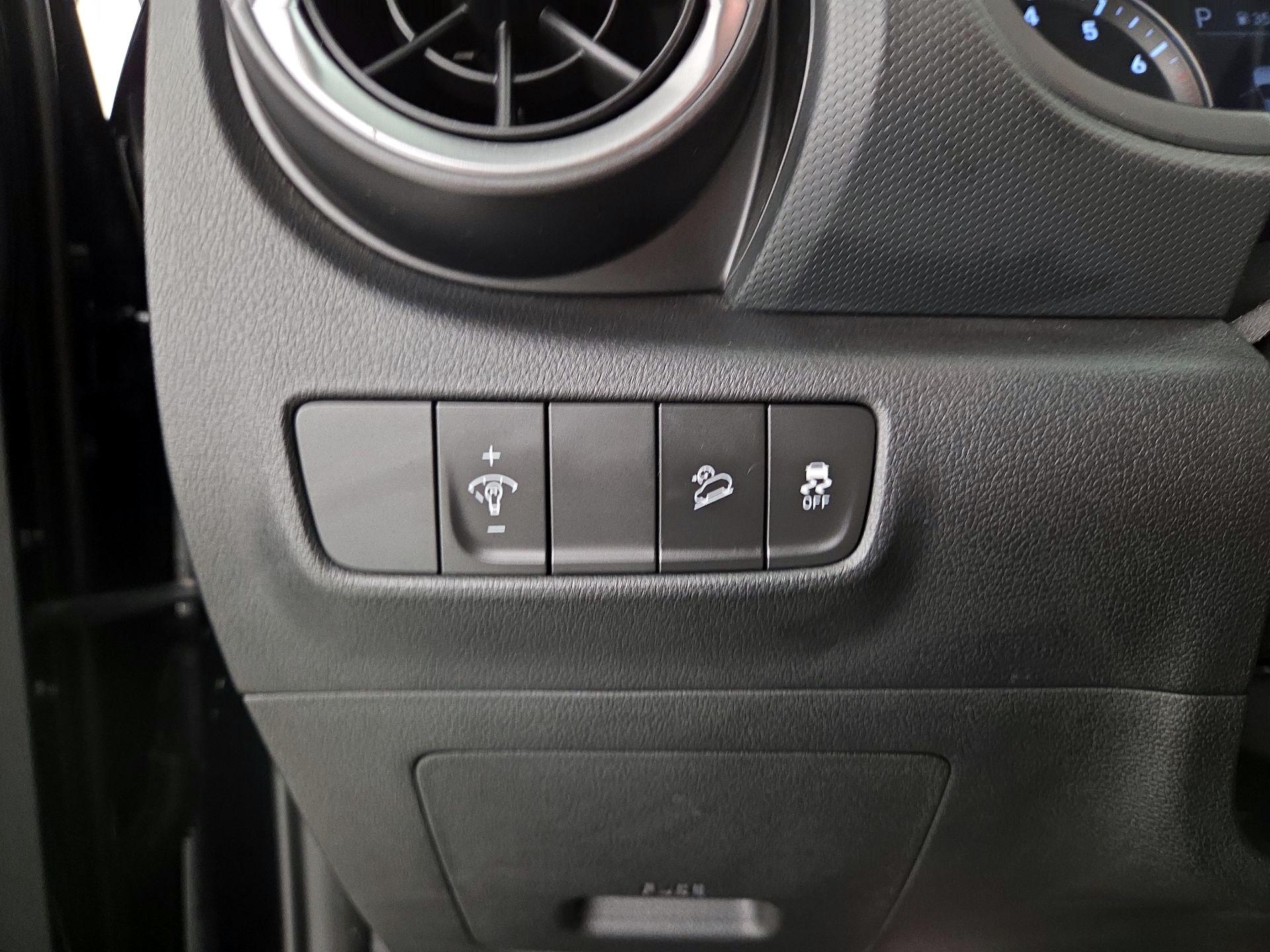 Thumbnail: 2023 Hyundai Kona - 13