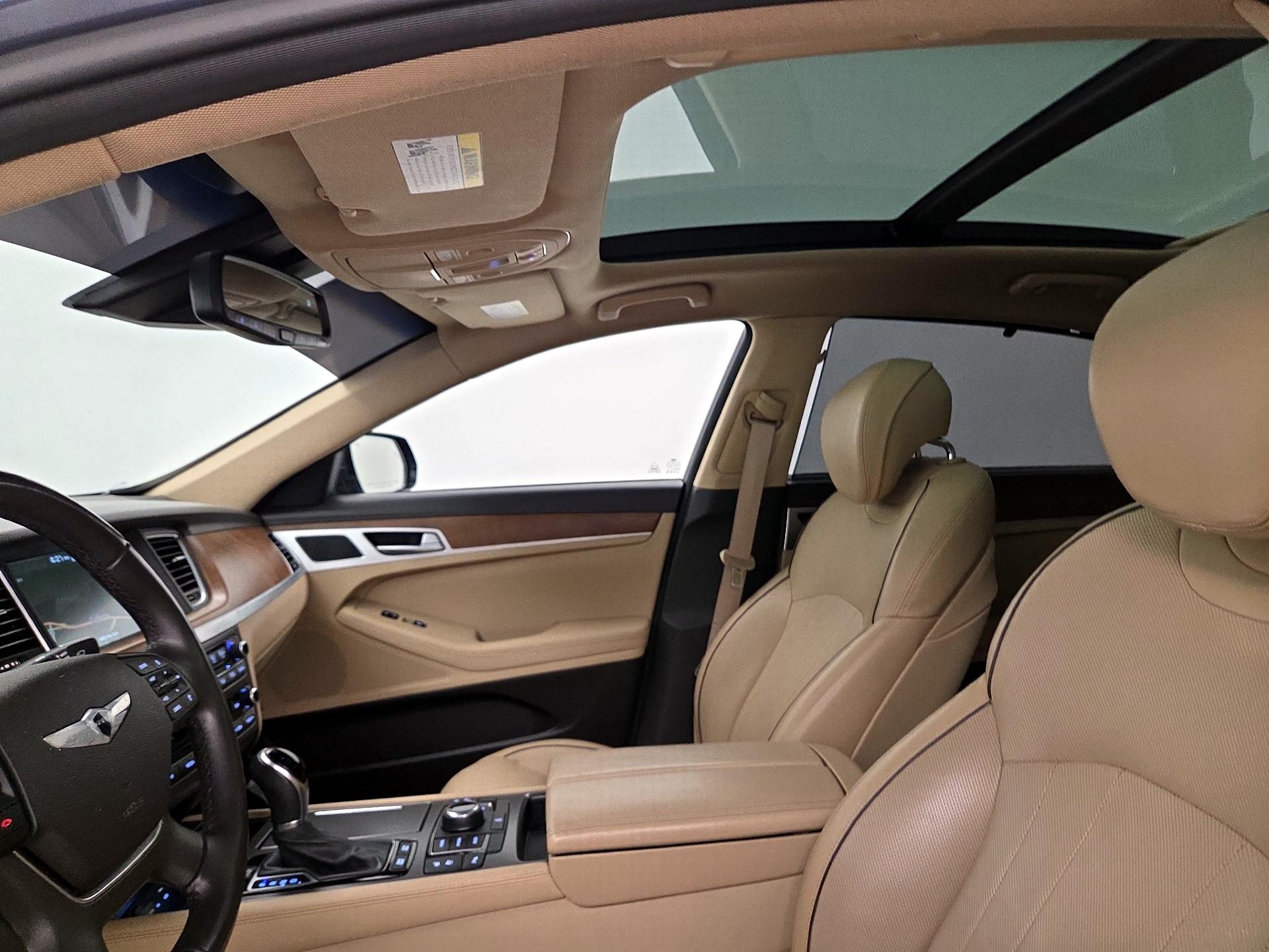 Thumbnail: 2016 Hyundai Genesis - 20