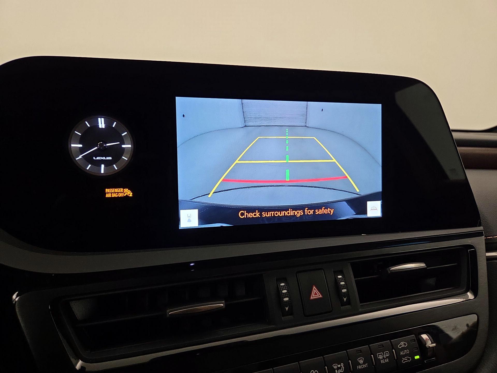 Thumbnail: 2024 Lexus ES - 14