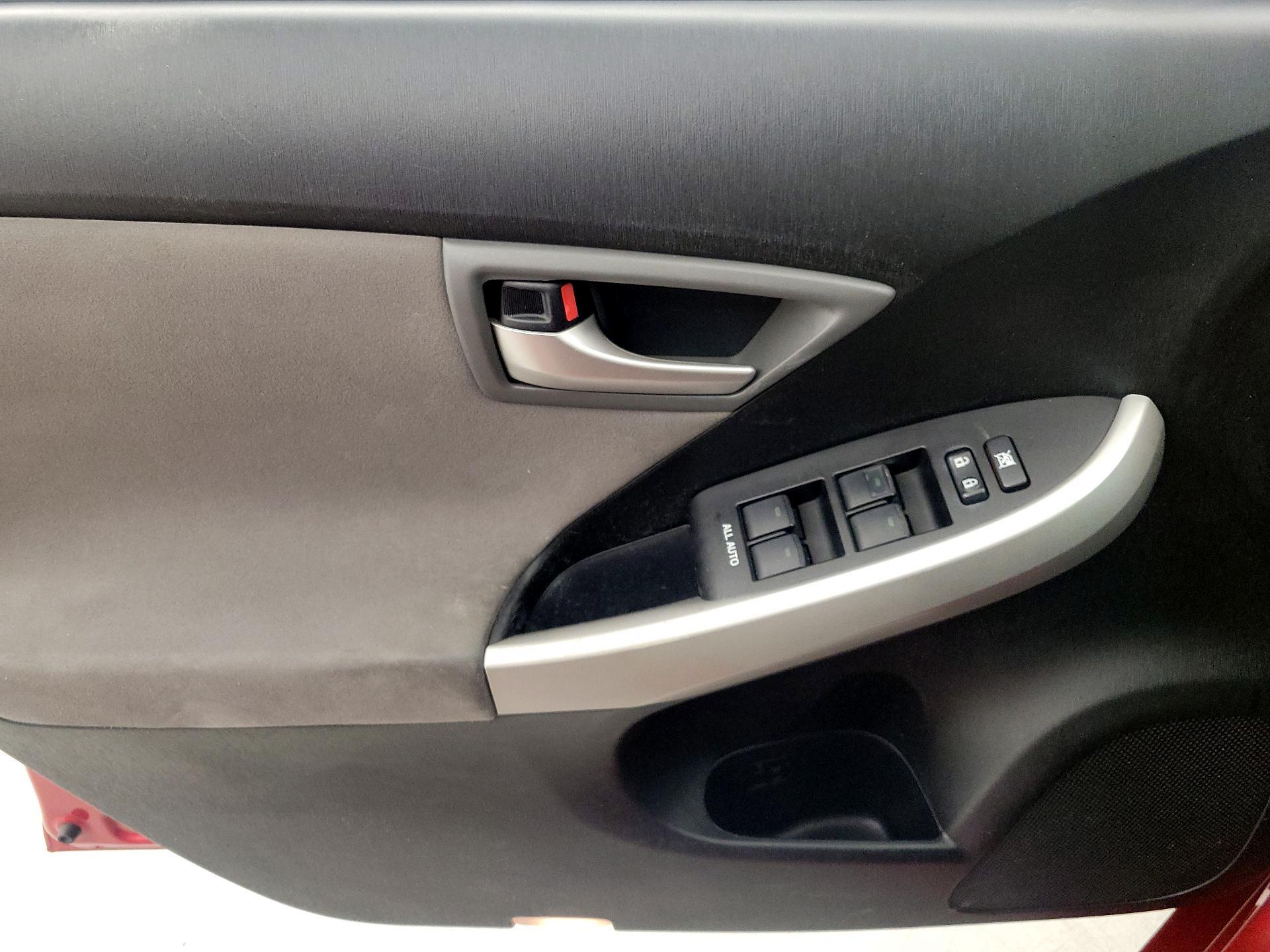 Thumbnail: 2014 Toyota Prius - 12