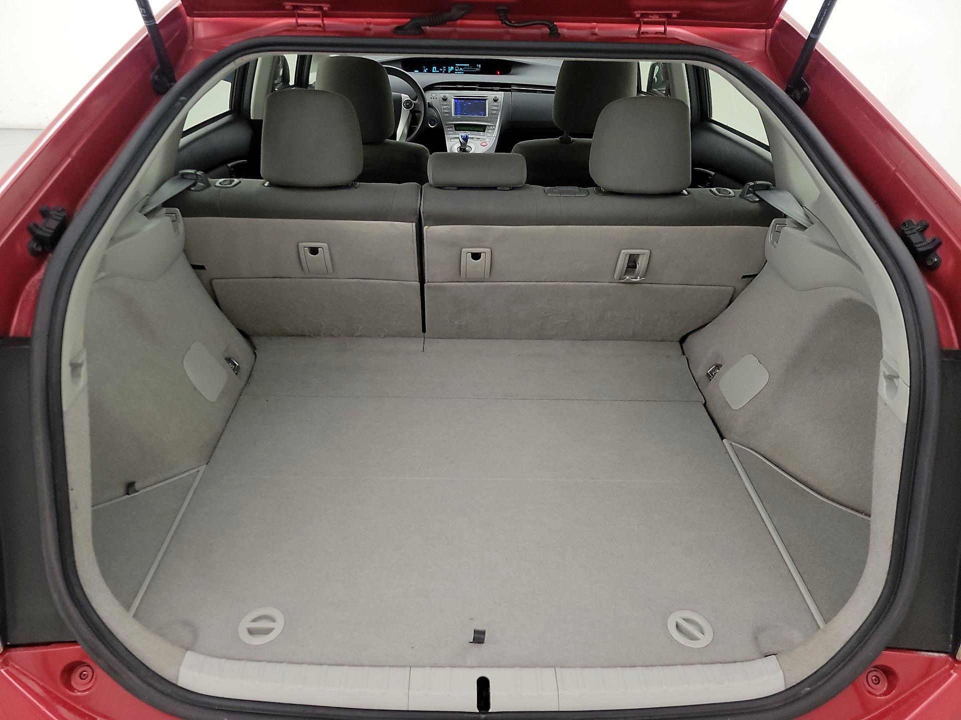 Thumbnail: 2014 Toyota Prius - 20