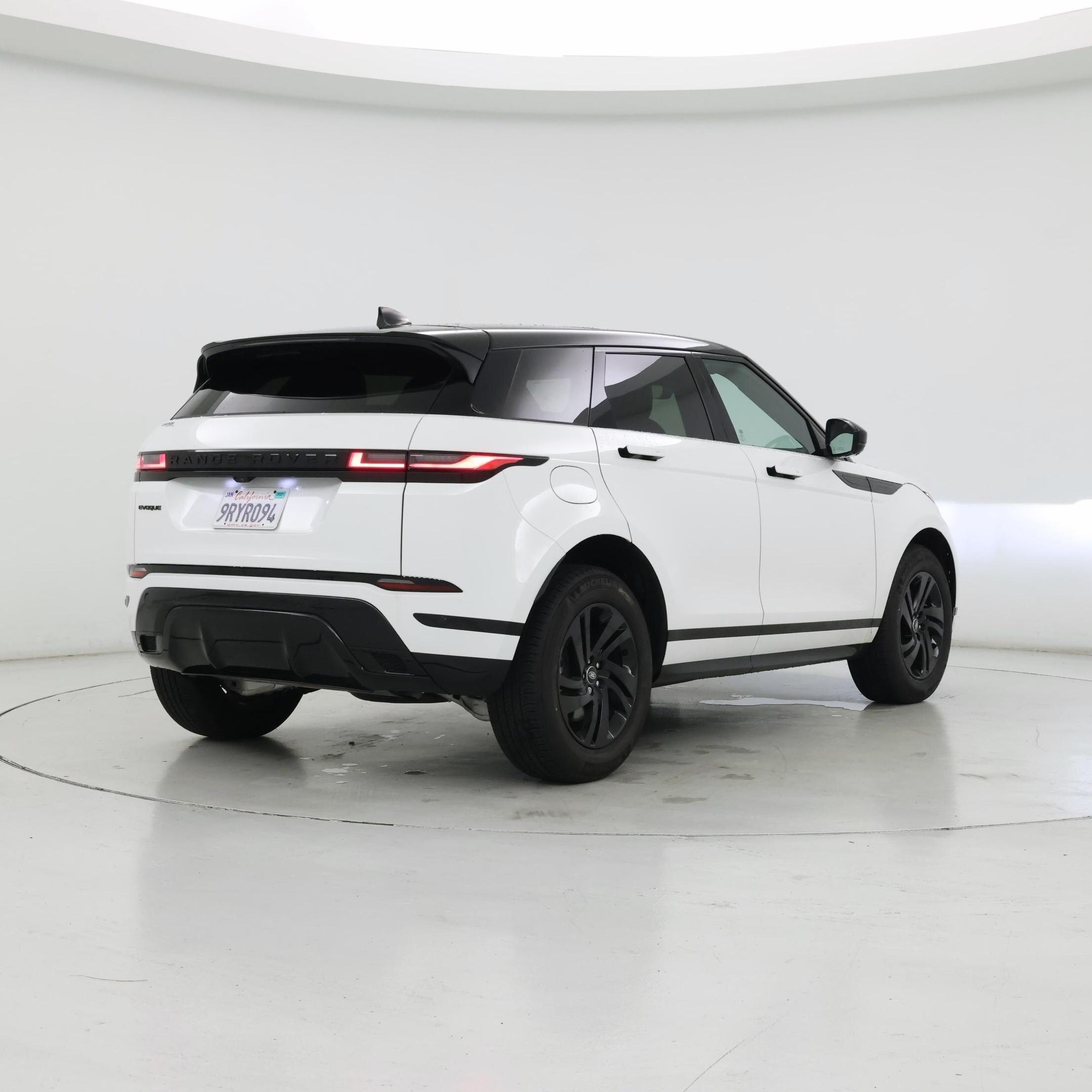 Thumbnail: 2024 Land Rover Range Rover Evoque - 8