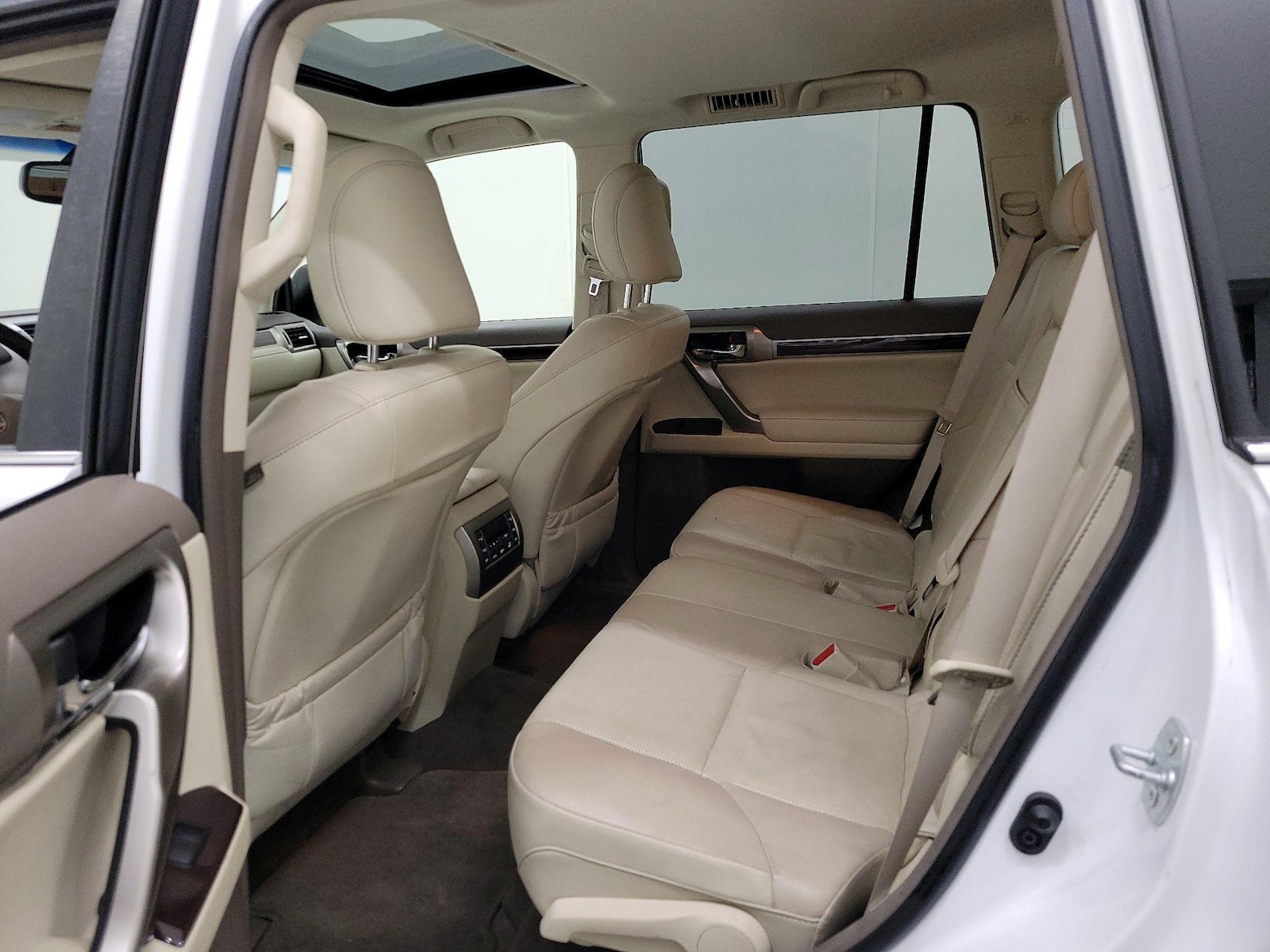 Rear Air Conditioning