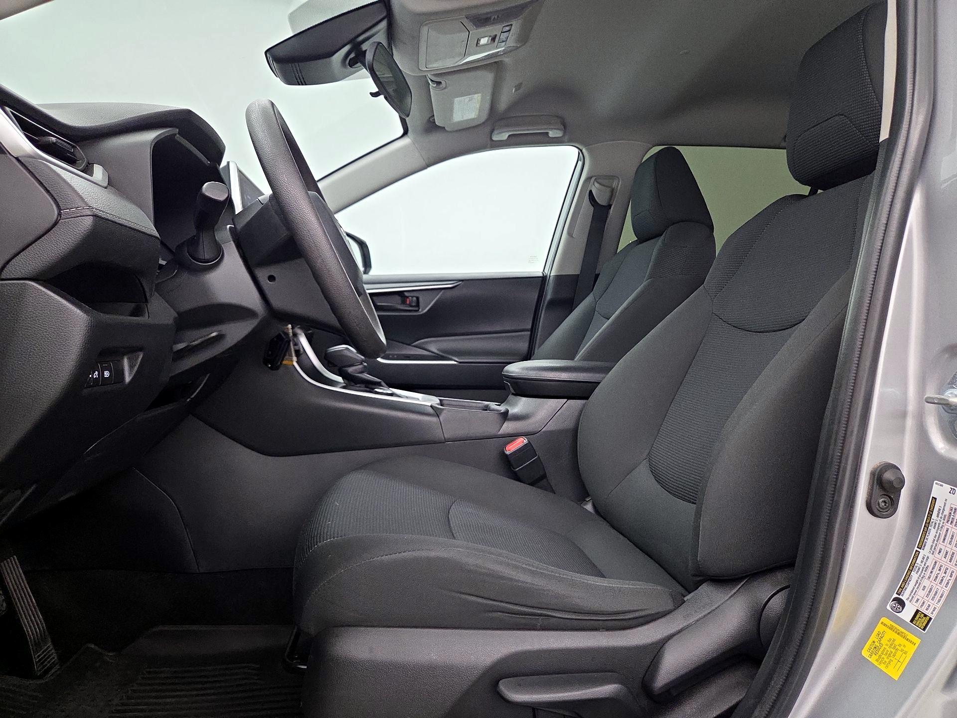 Thumbnail: 2024 Toyota RAV4 - 11