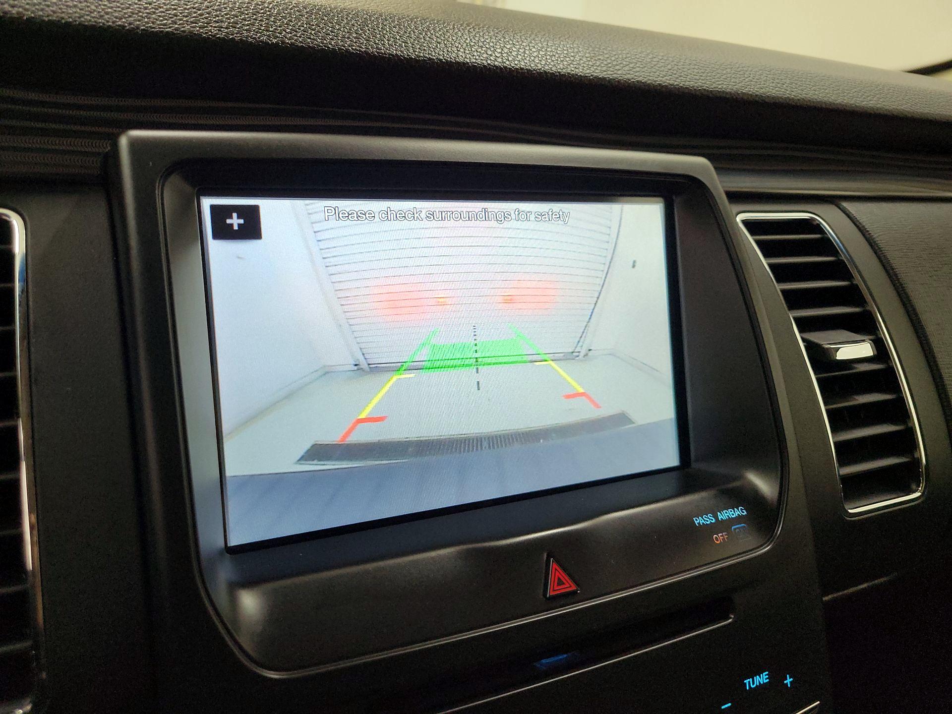 Thumbnail: 2019 Ford Flex - 15