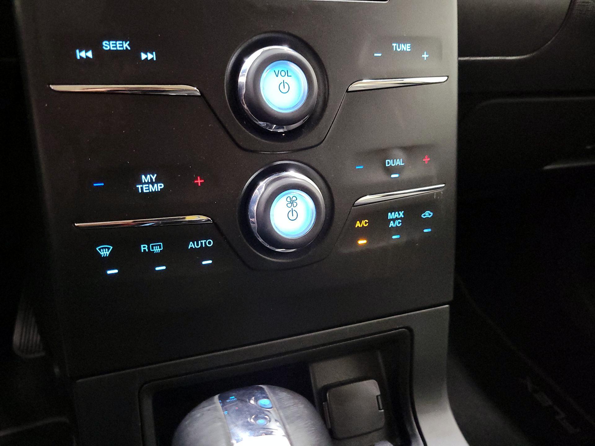 Thumbnail: 2019 Ford Flex - 17