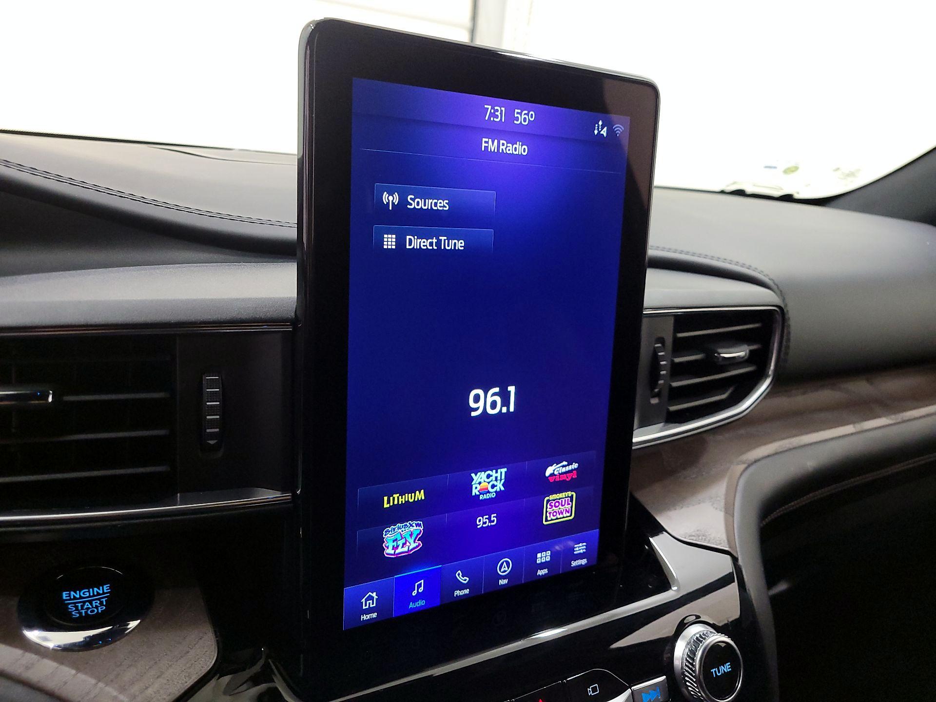 Thumbnail: 2022 Ford Explorer - 16