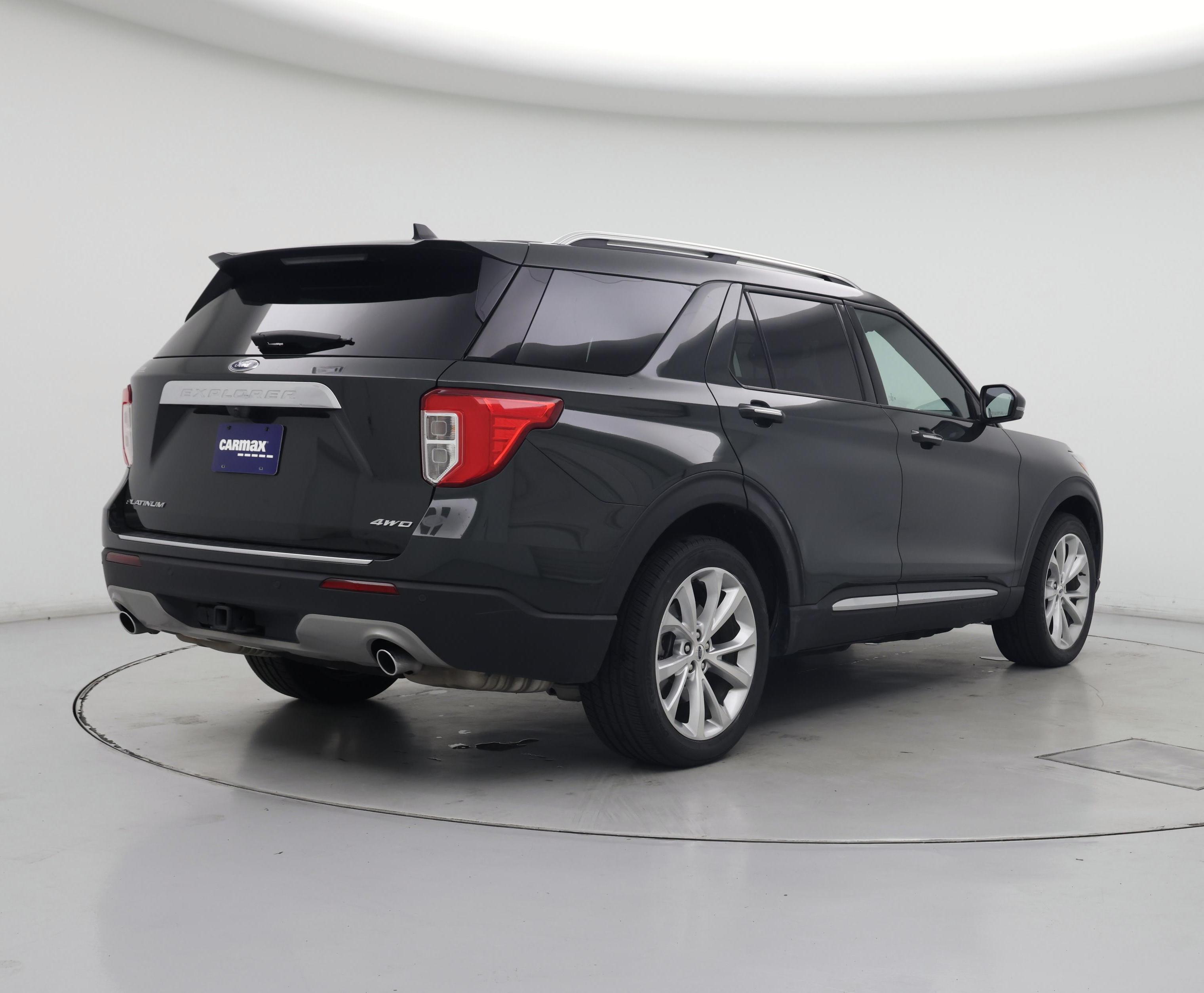 Thumbnail: 2022 Ford Explorer - 8