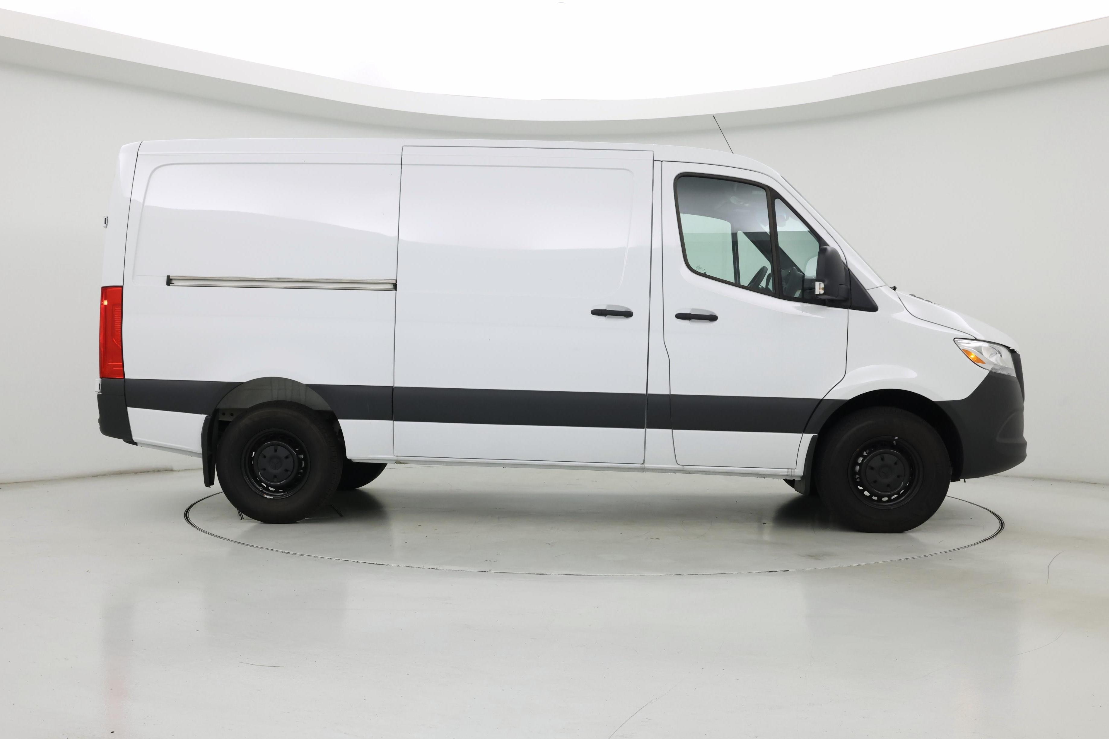 Thumbnail: 2025 Mercedes-Benz Sprinter - 7