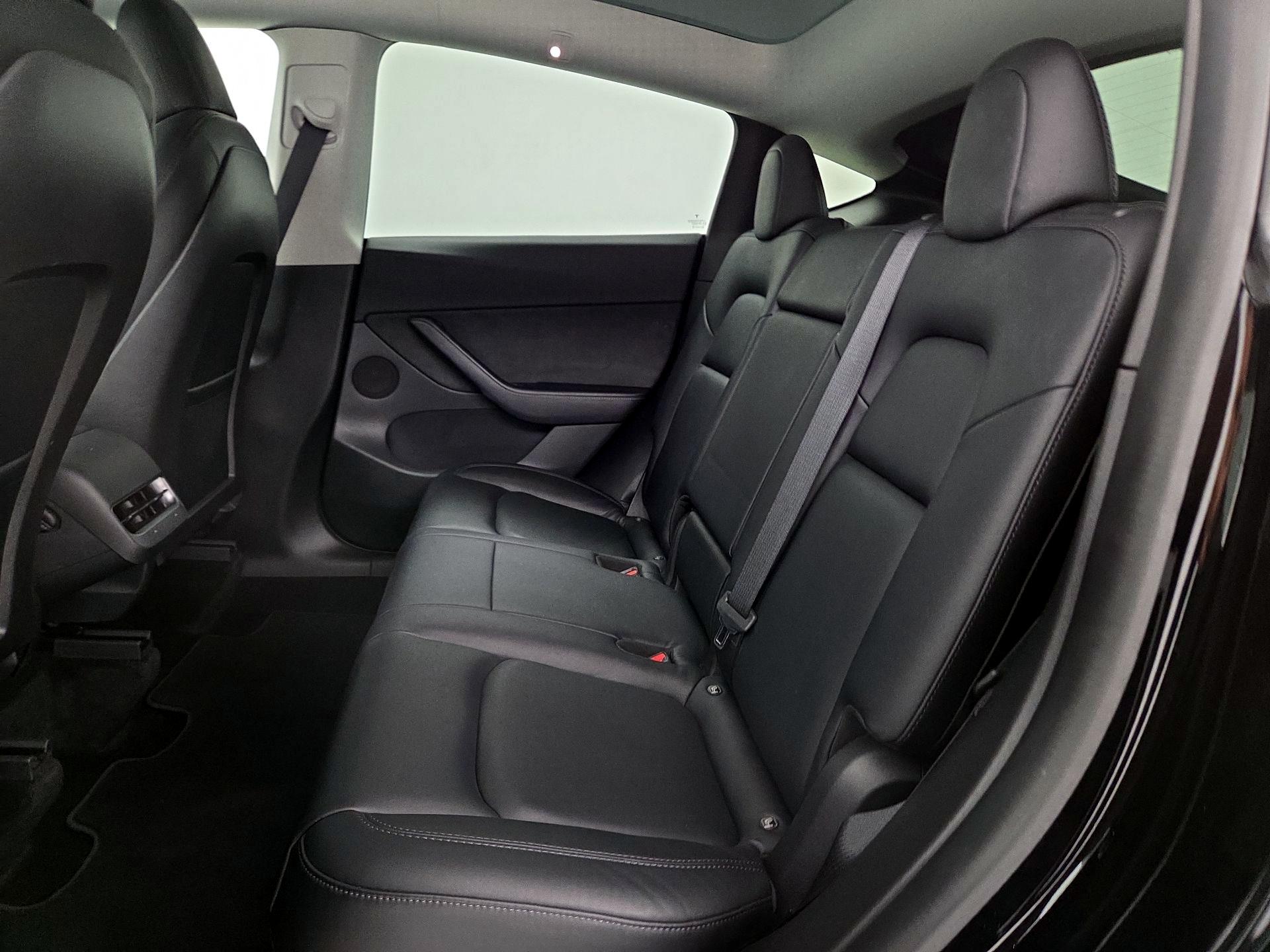 Thumbnail: 2022 Tesla Model Y - 20