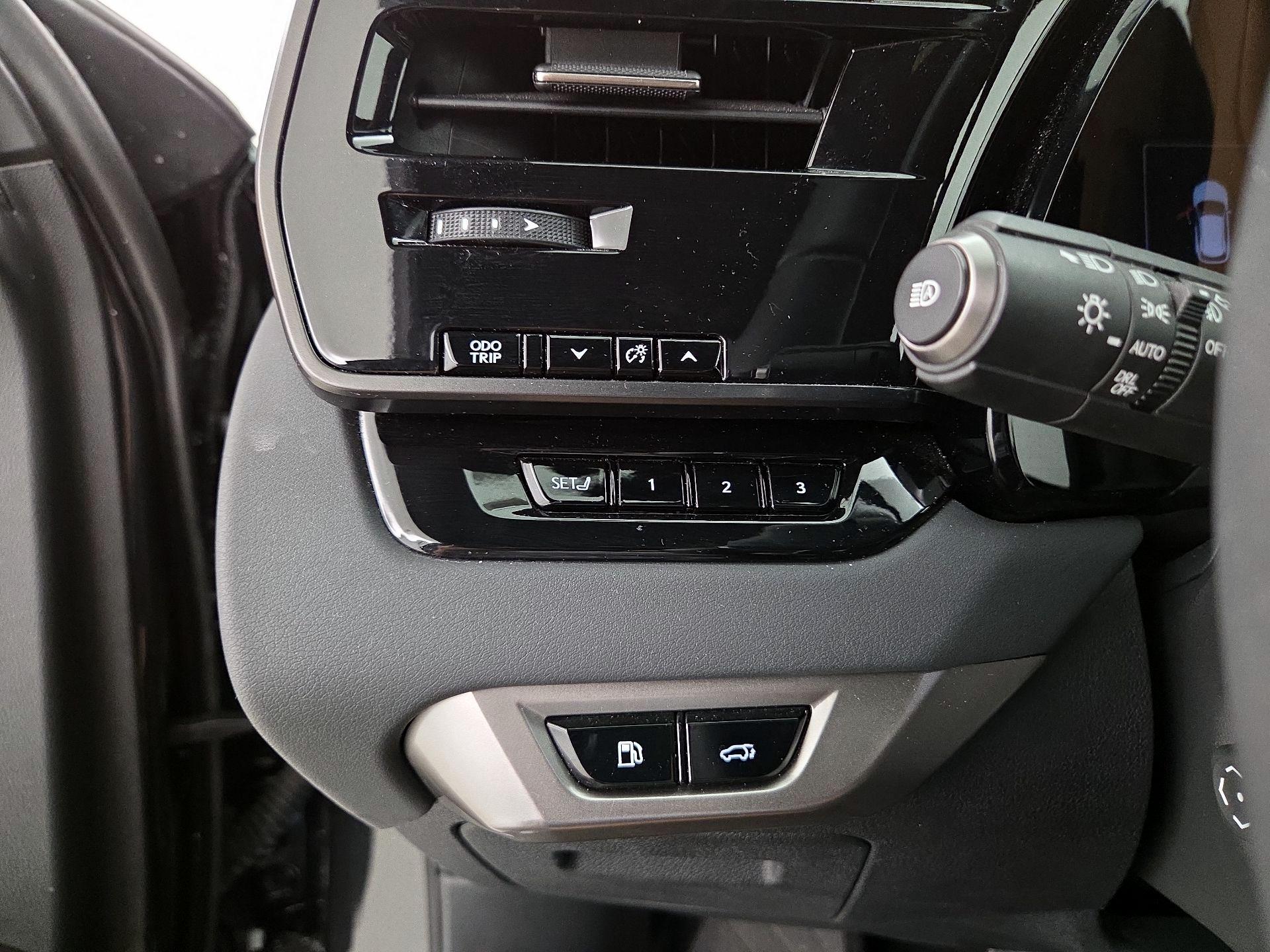 Thumbnail: 2024 Lexus RX - 13