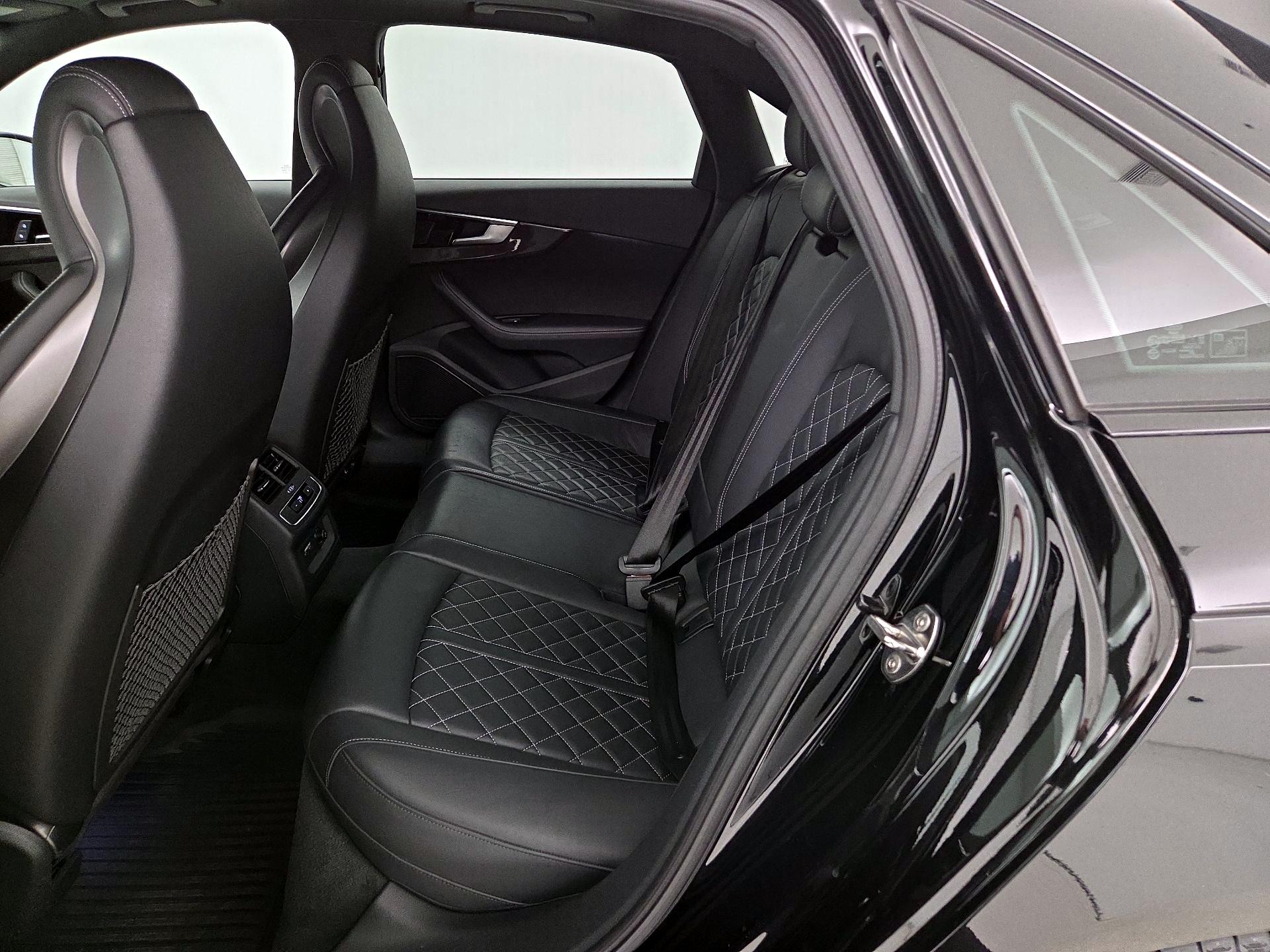 Thumbnail: 2021 Audi S4 - 20