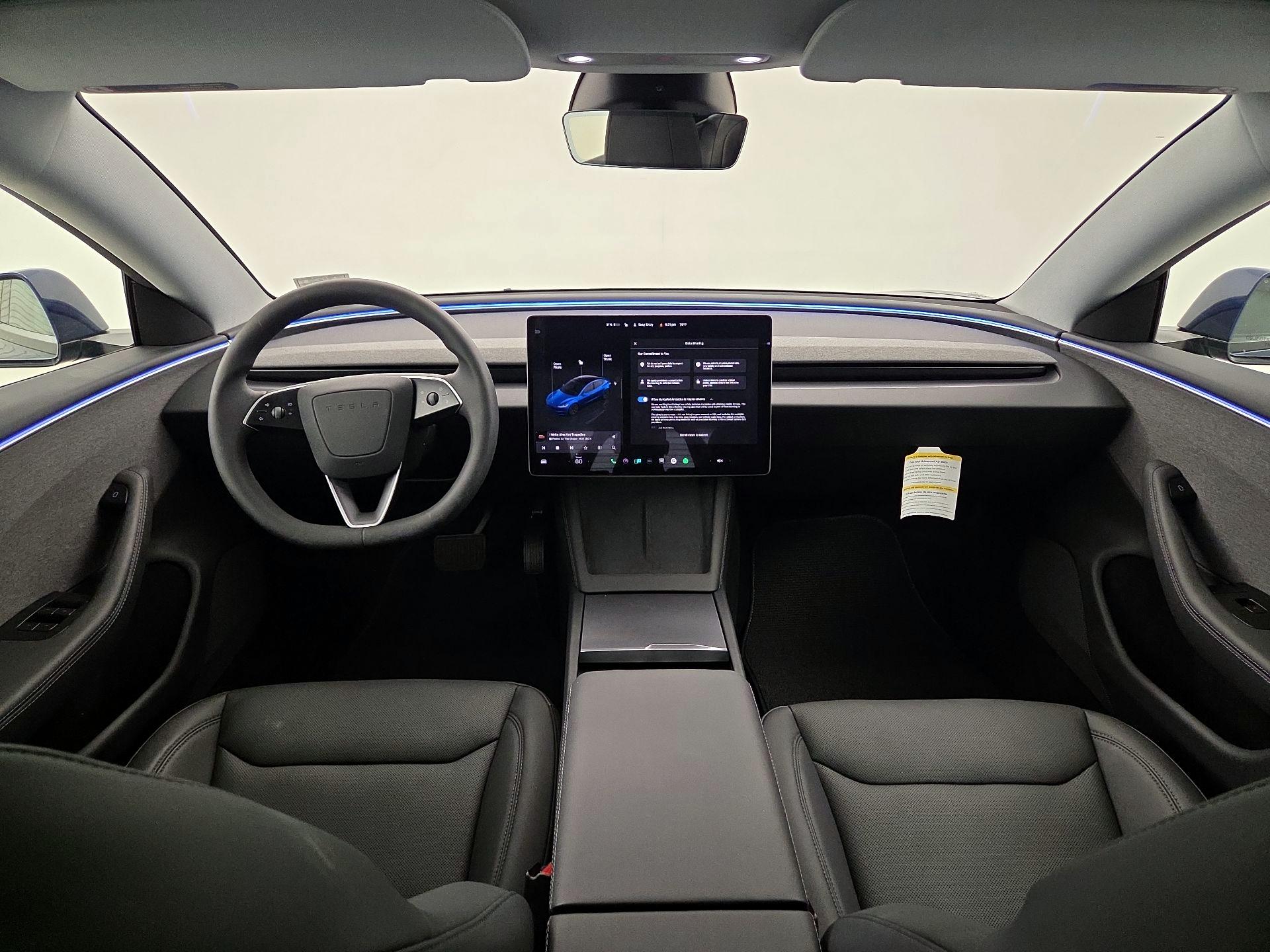 Thumbnail: 2025 Tesla Model 3 - 9