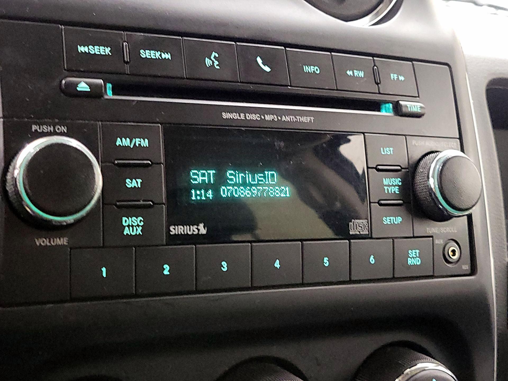 Thumbnail: 2016 Jeep Compass - 13