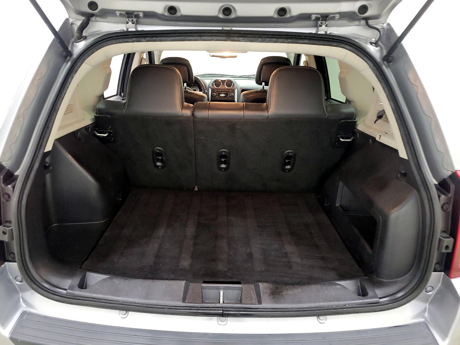 Thumbnail: 2016 Jeep Compass - 17