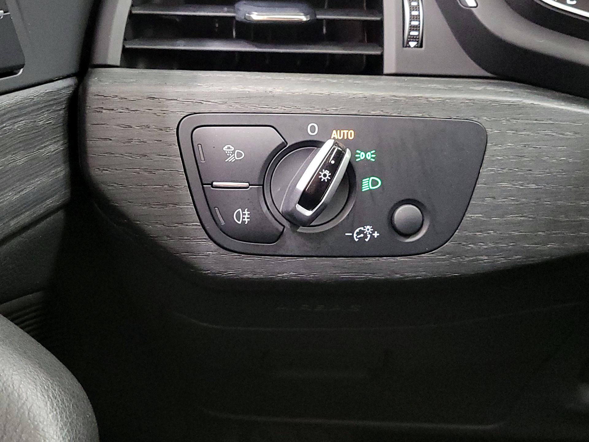 Thumbnail: 2017 Audi A4 - 13