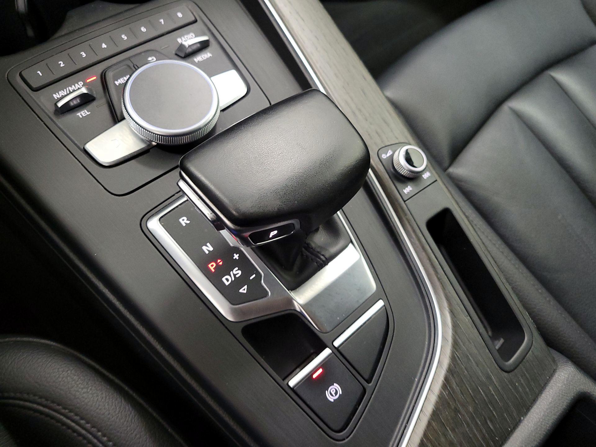 Thumbnail: 2017 Audi A4 - 18