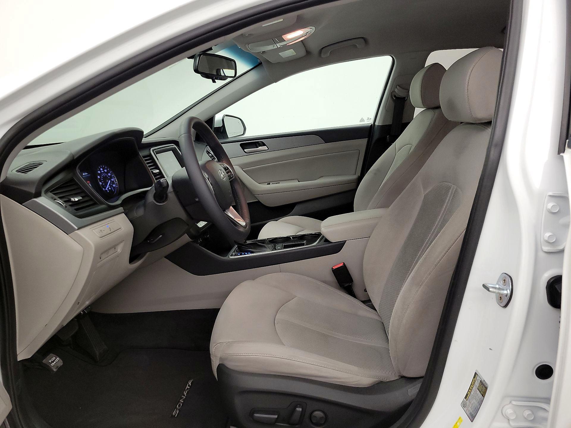 Thumbnail: 2018 Hyundai Sonata - 11
