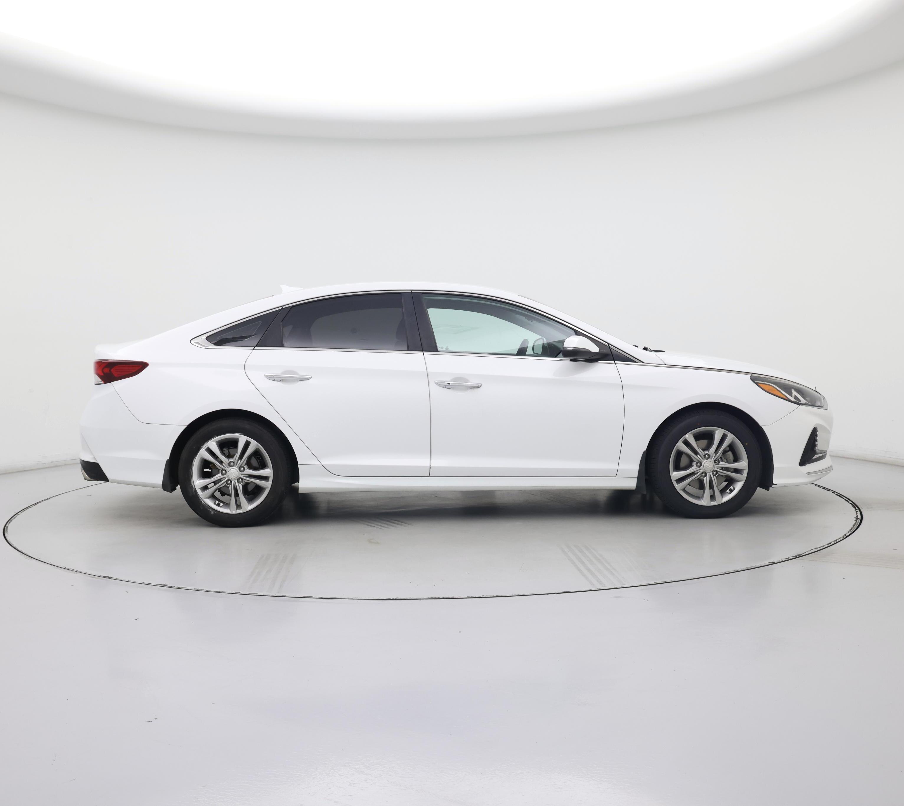 Thumbnail: 2018 Hyundai Sonata - 7