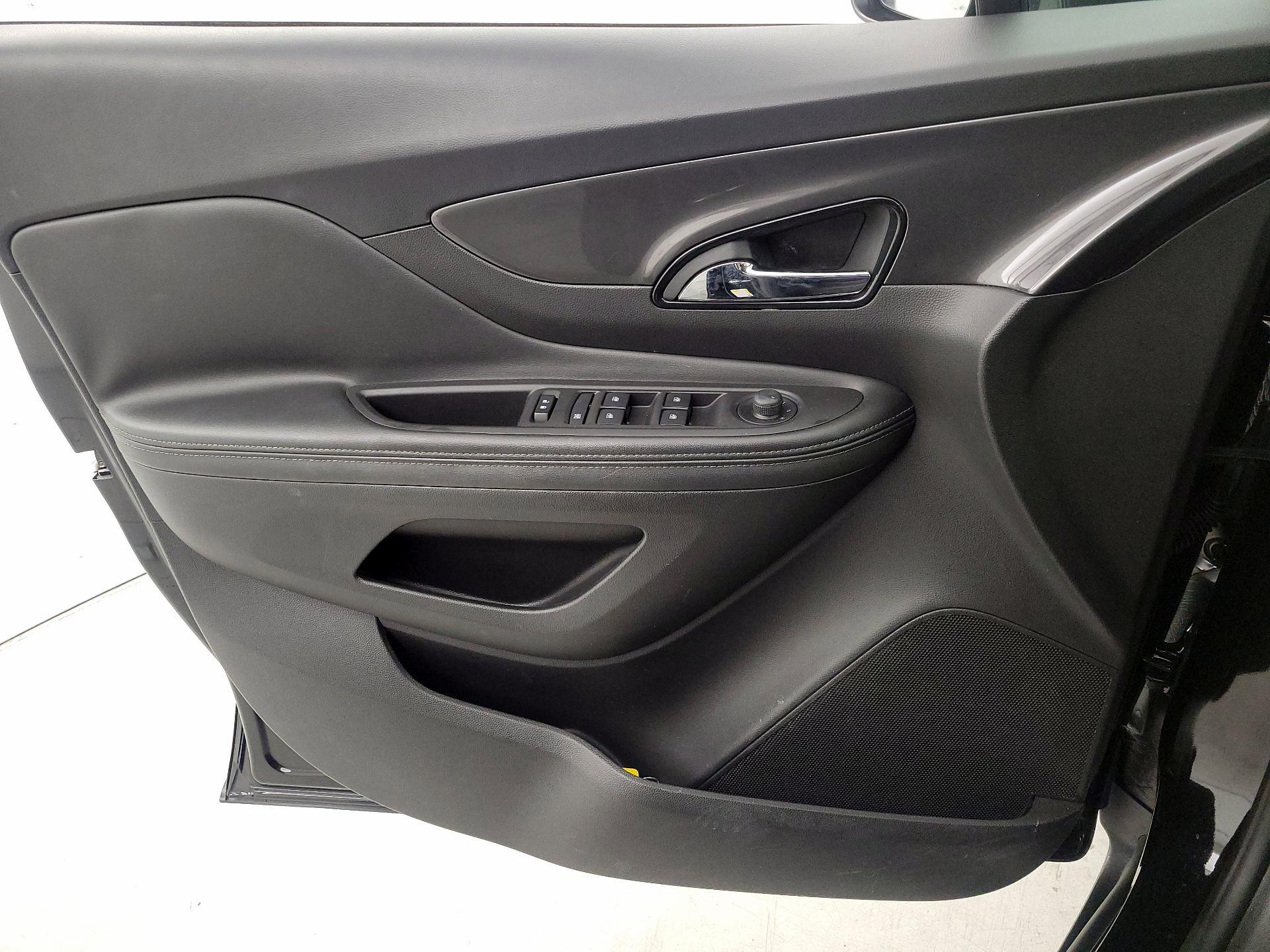 Thumbnail: 2018 Buick Encore - 12