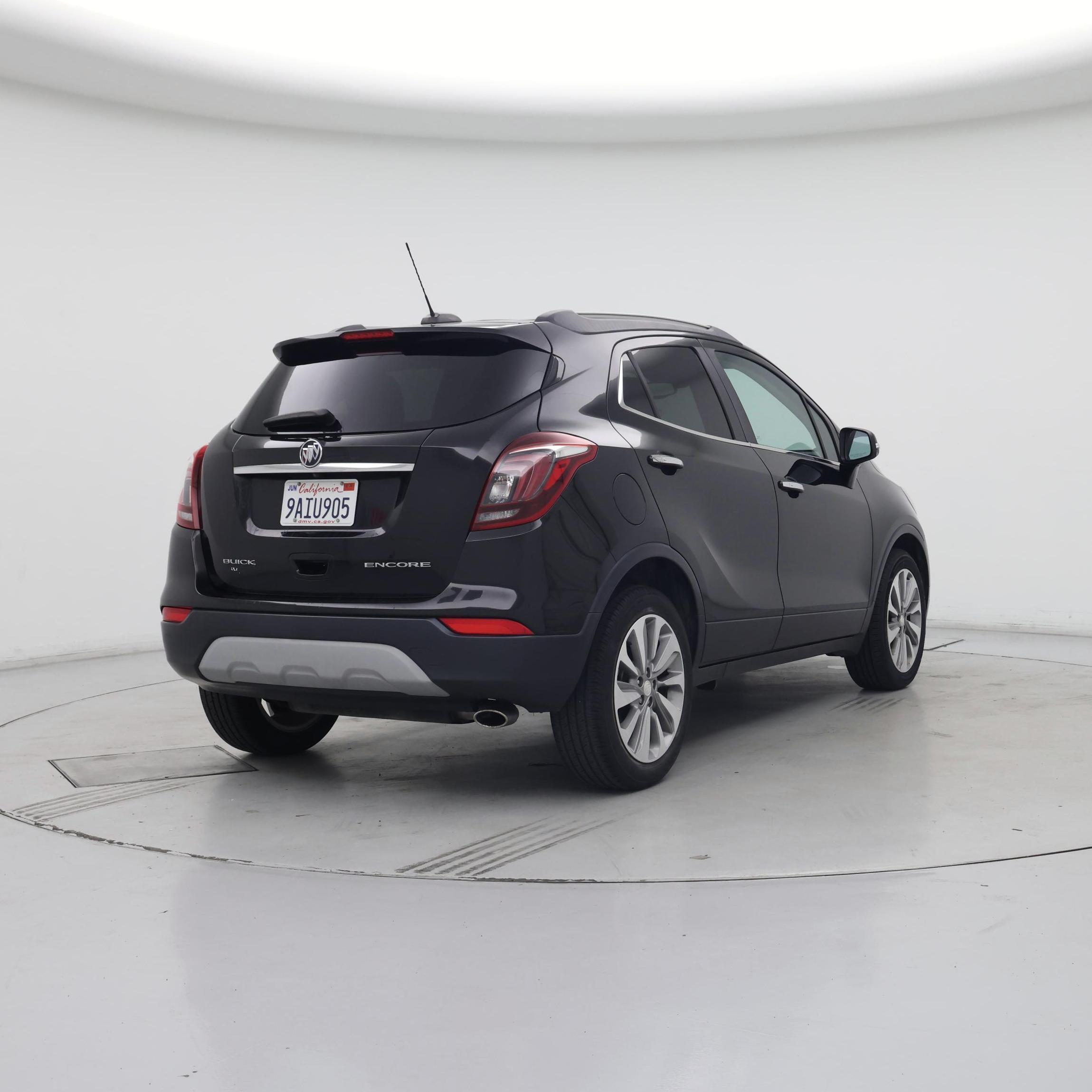 Thumbnail: 2018 Buick Encore - 8