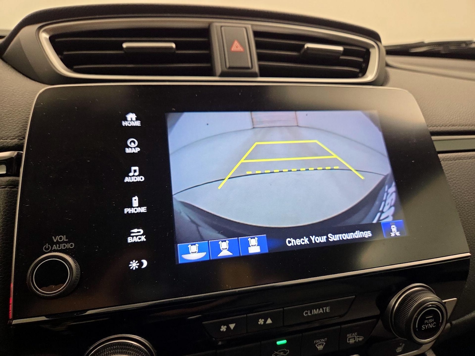 2018 Honda CR-V Touring - Photo 16