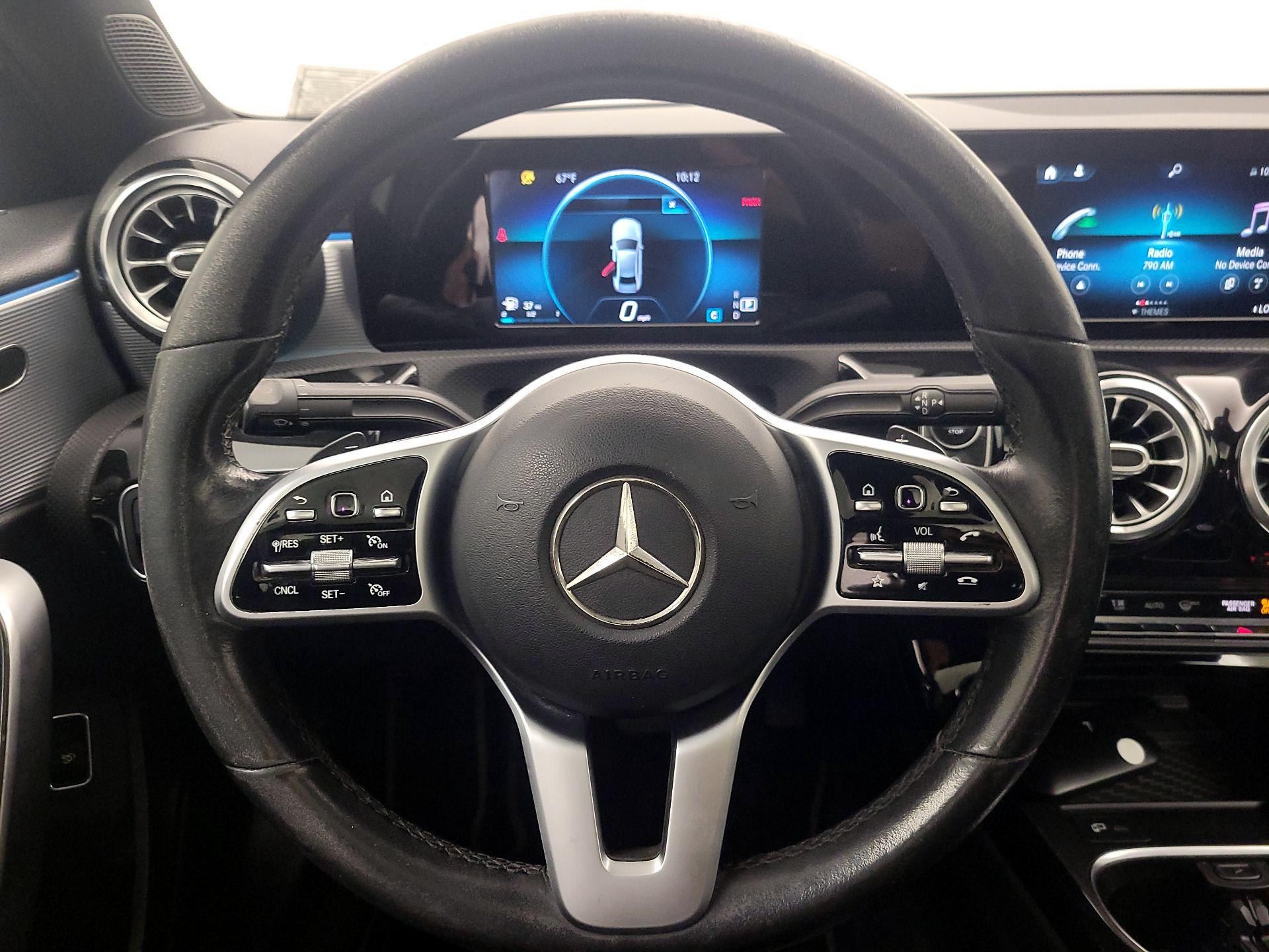 Thumbnail: 2020 Mercedes-Benz A-Class - 10