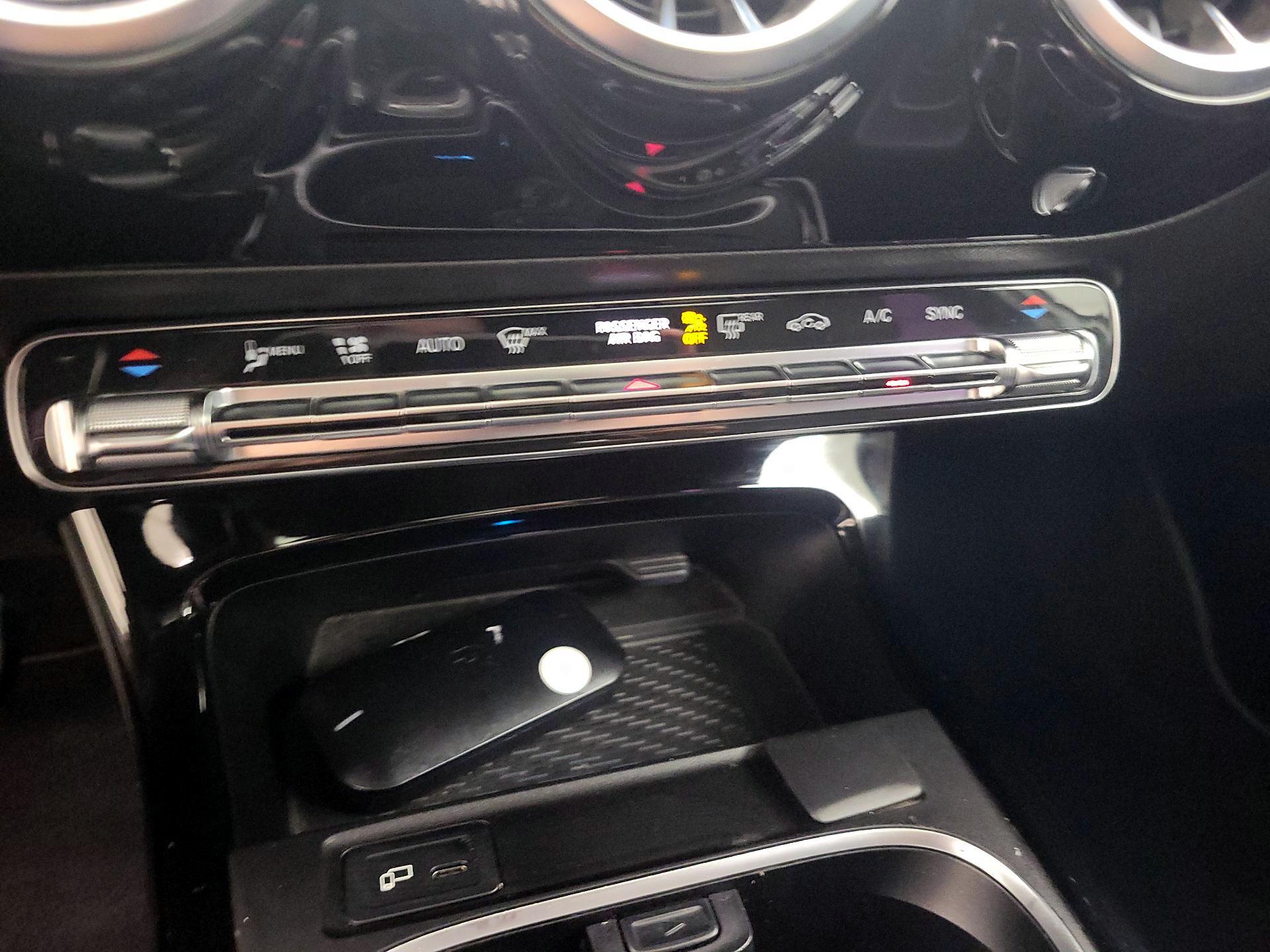 Thumbnail: 2020 Mercedes-Benz A-Class - 16