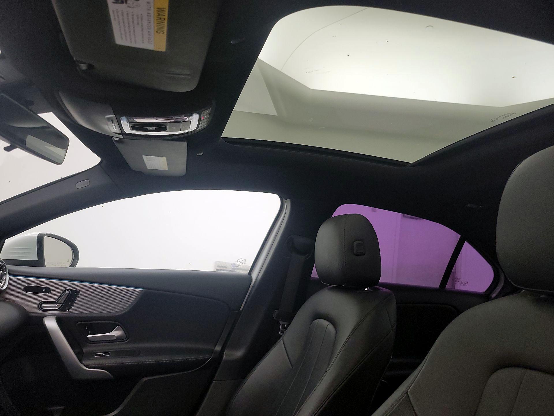 Thumbnail: 2020 Mercedes-Benz A-Class - 18