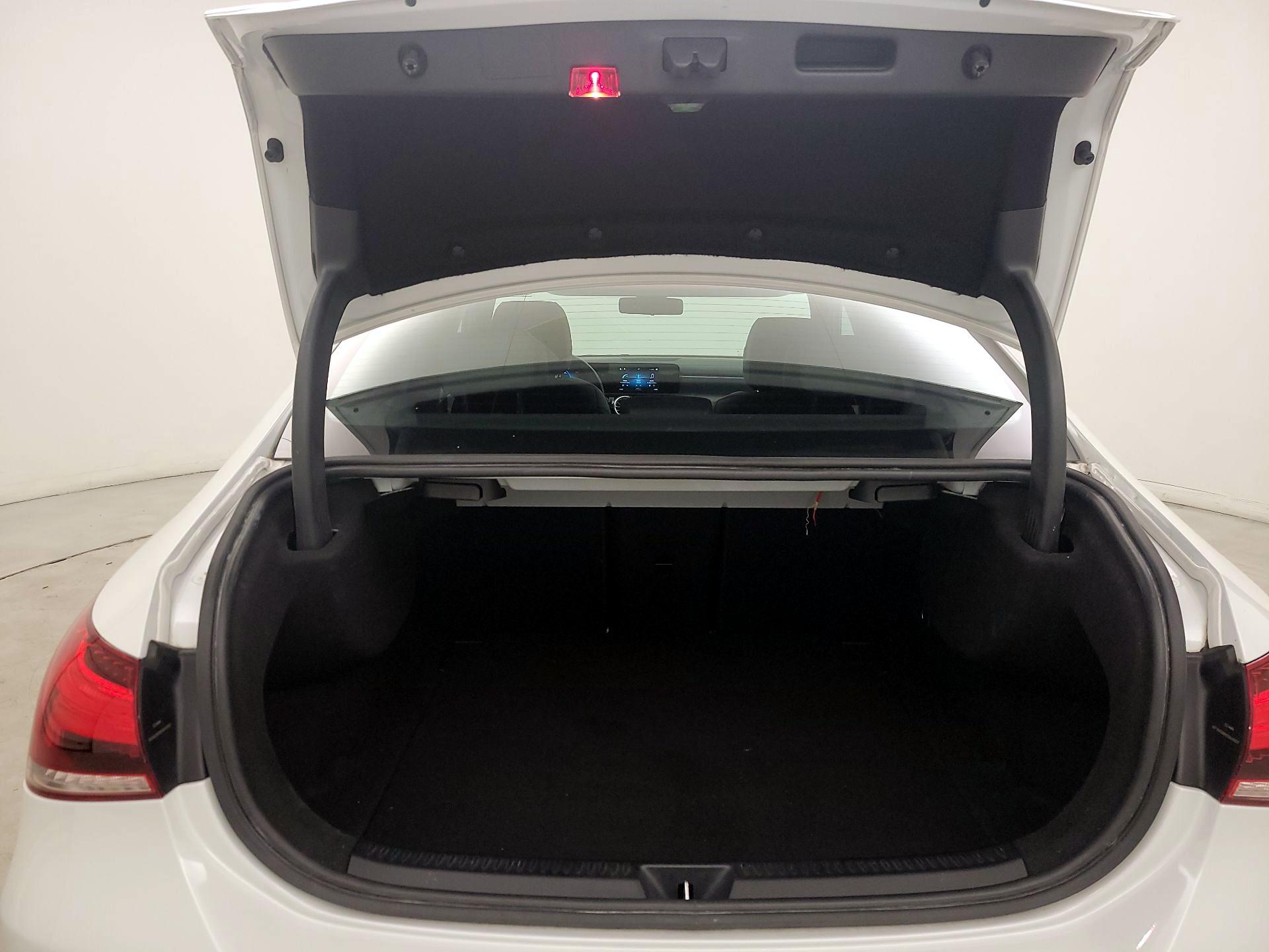 Thumbnail: 2020 Mercedes-Benz A-Class - 20