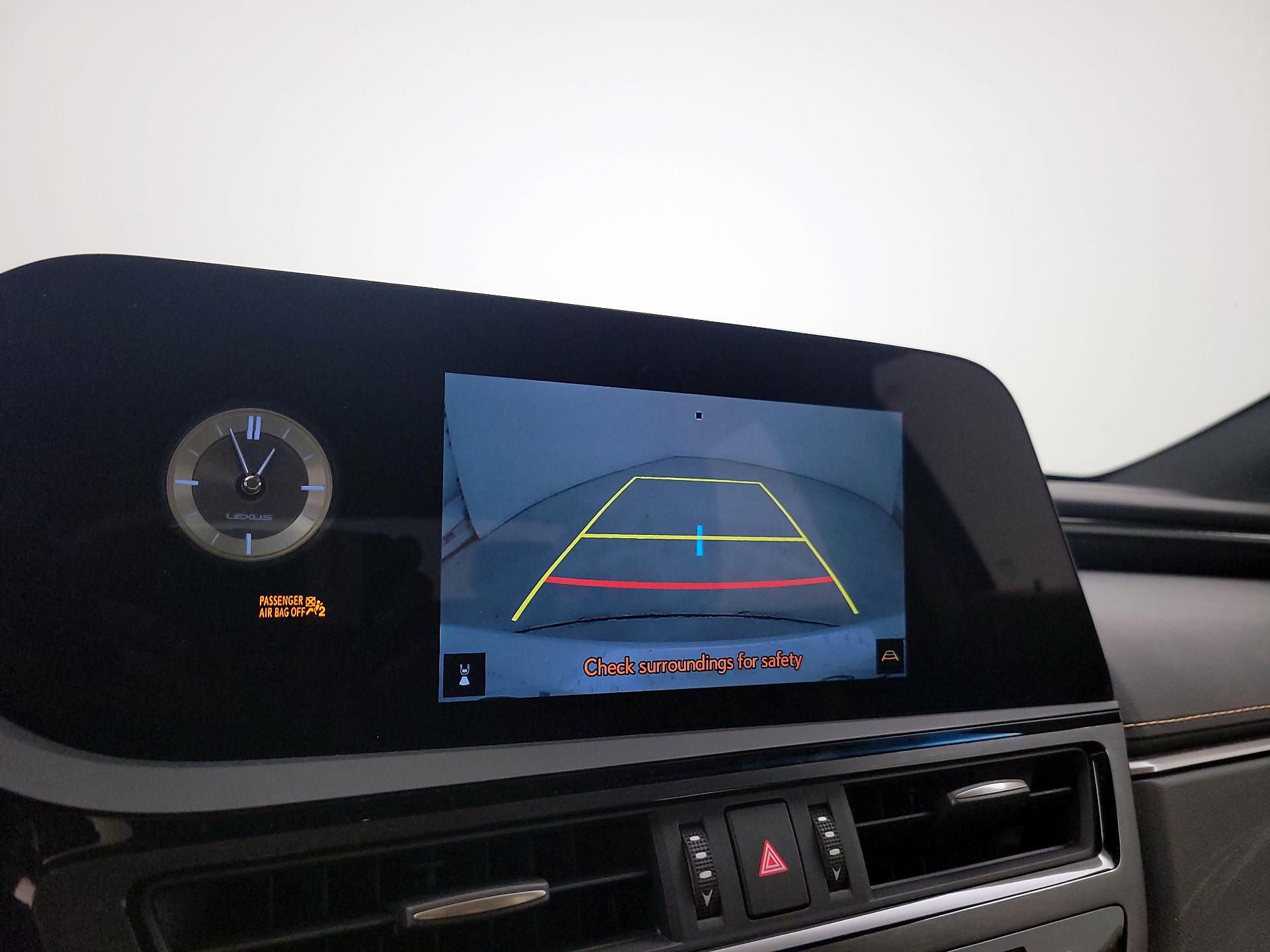 Thumbnail: 2025 Lexus ES - 14