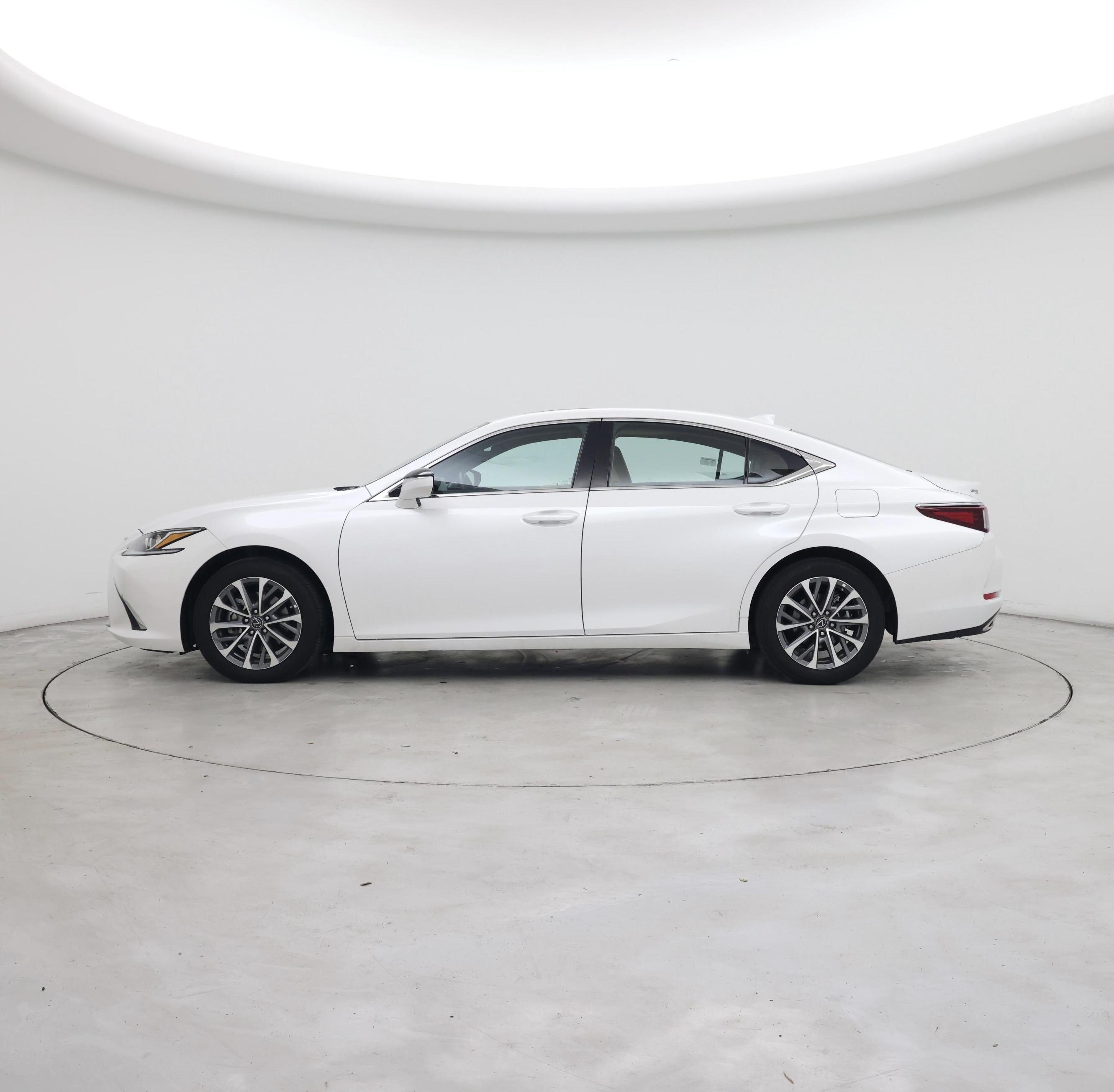 Thumbnail: 2025 Lexus ES - 3