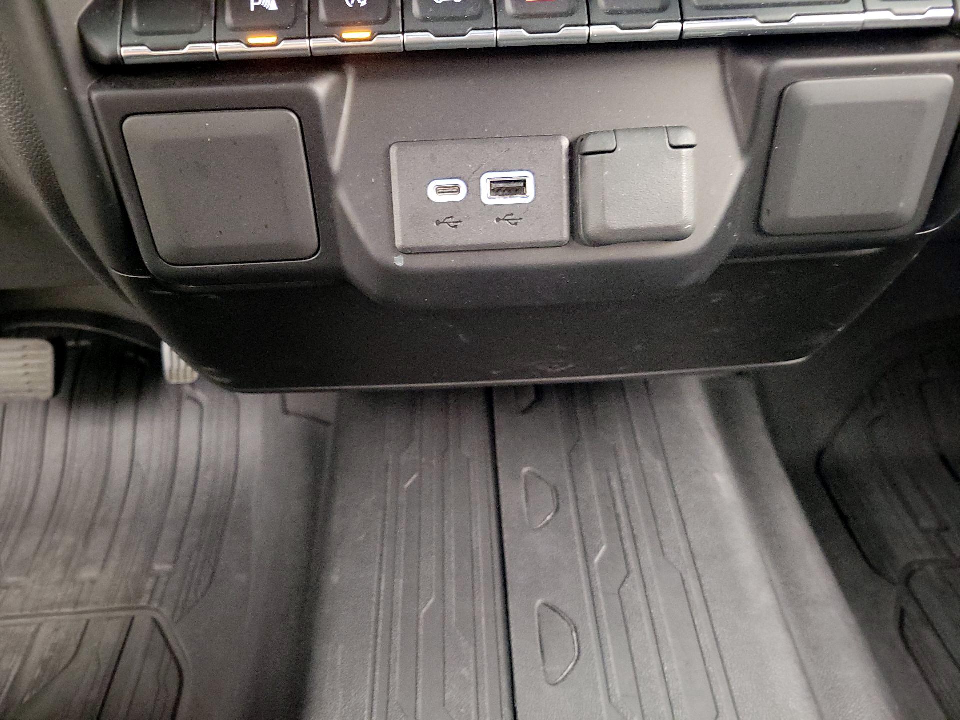 Thumbnail: 2021 GMC Sierra 1500 - 18