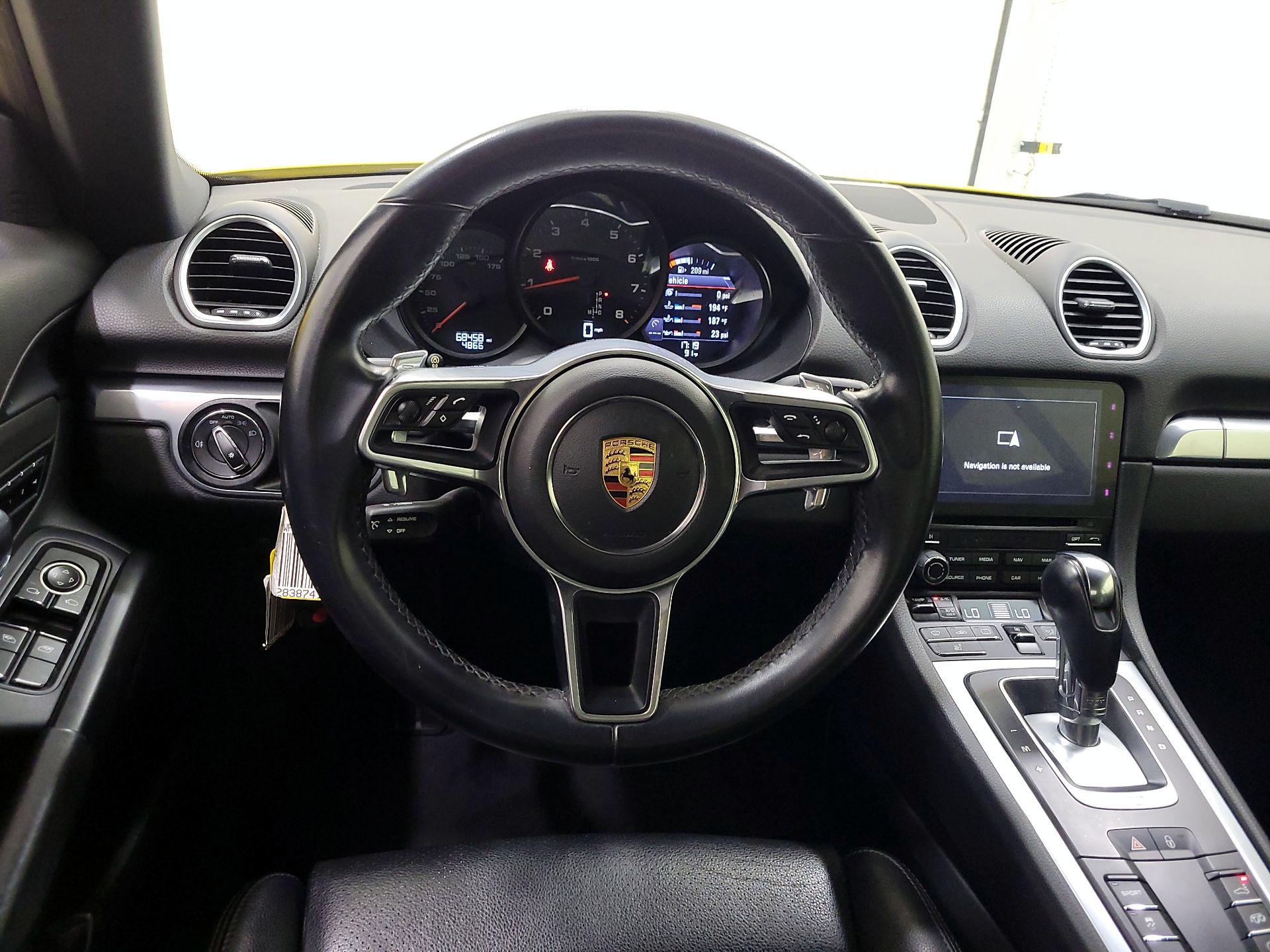 Thumbnail: 2019 Porsche 718 Cayman - 10