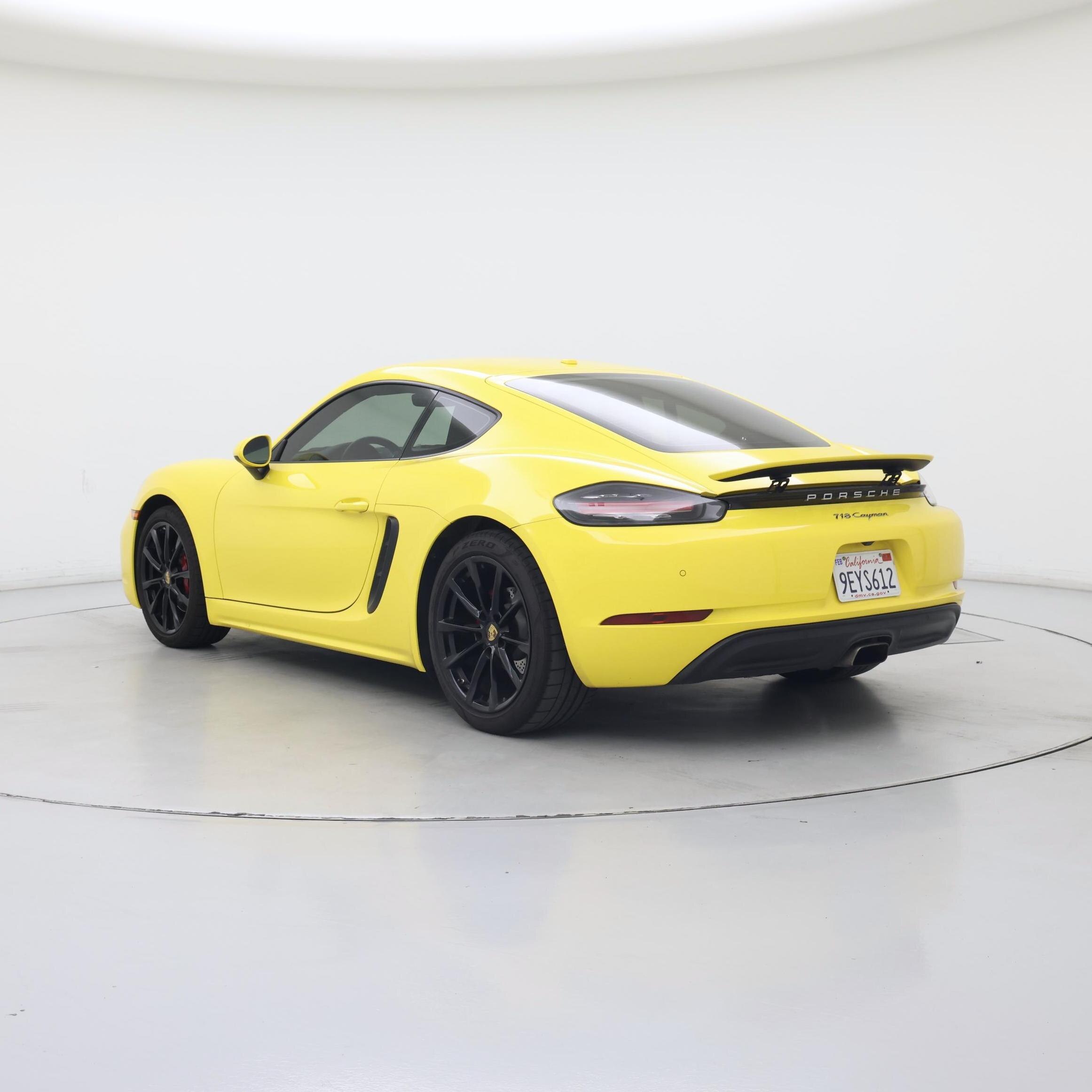 Thumbnail: 2019 Porsche 718 Cayman - 2