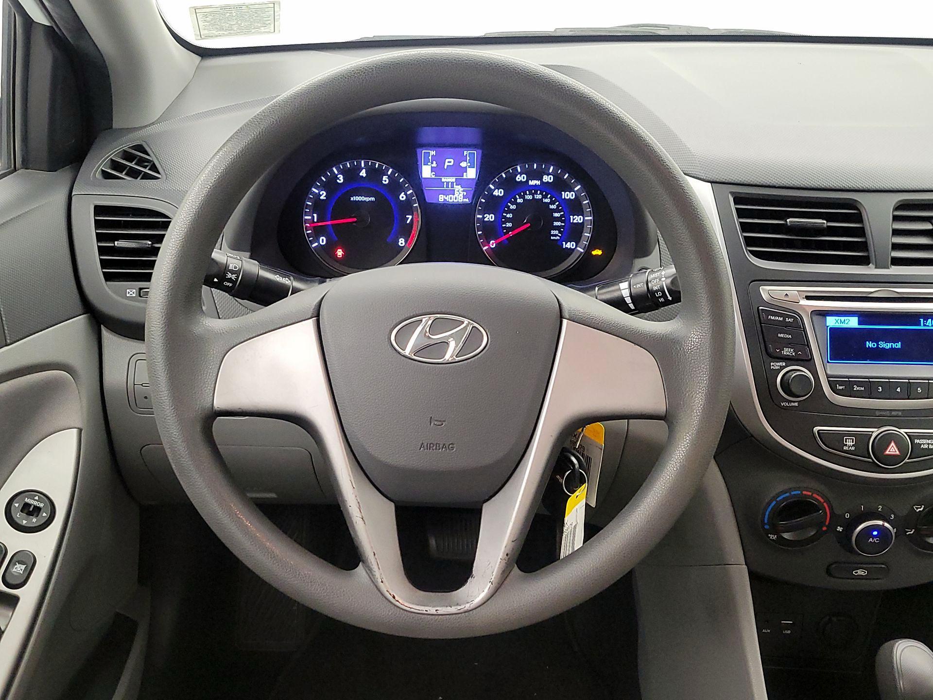 Thumbnail: 2016 Hyundai Accent - 10