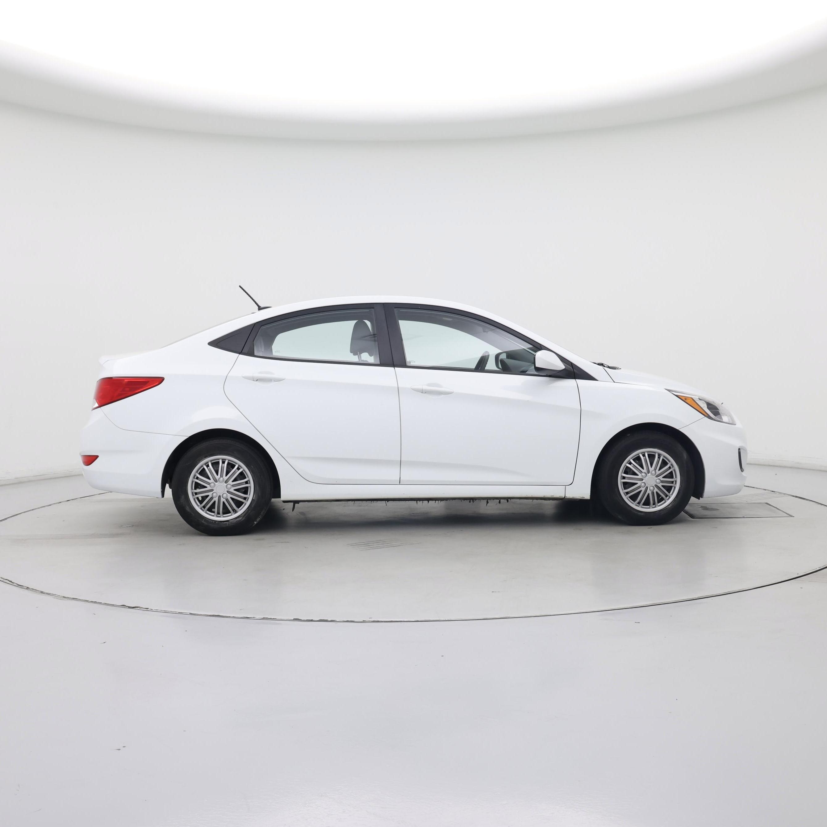 Thumbnail: 2016 Hyundai Accent - 7