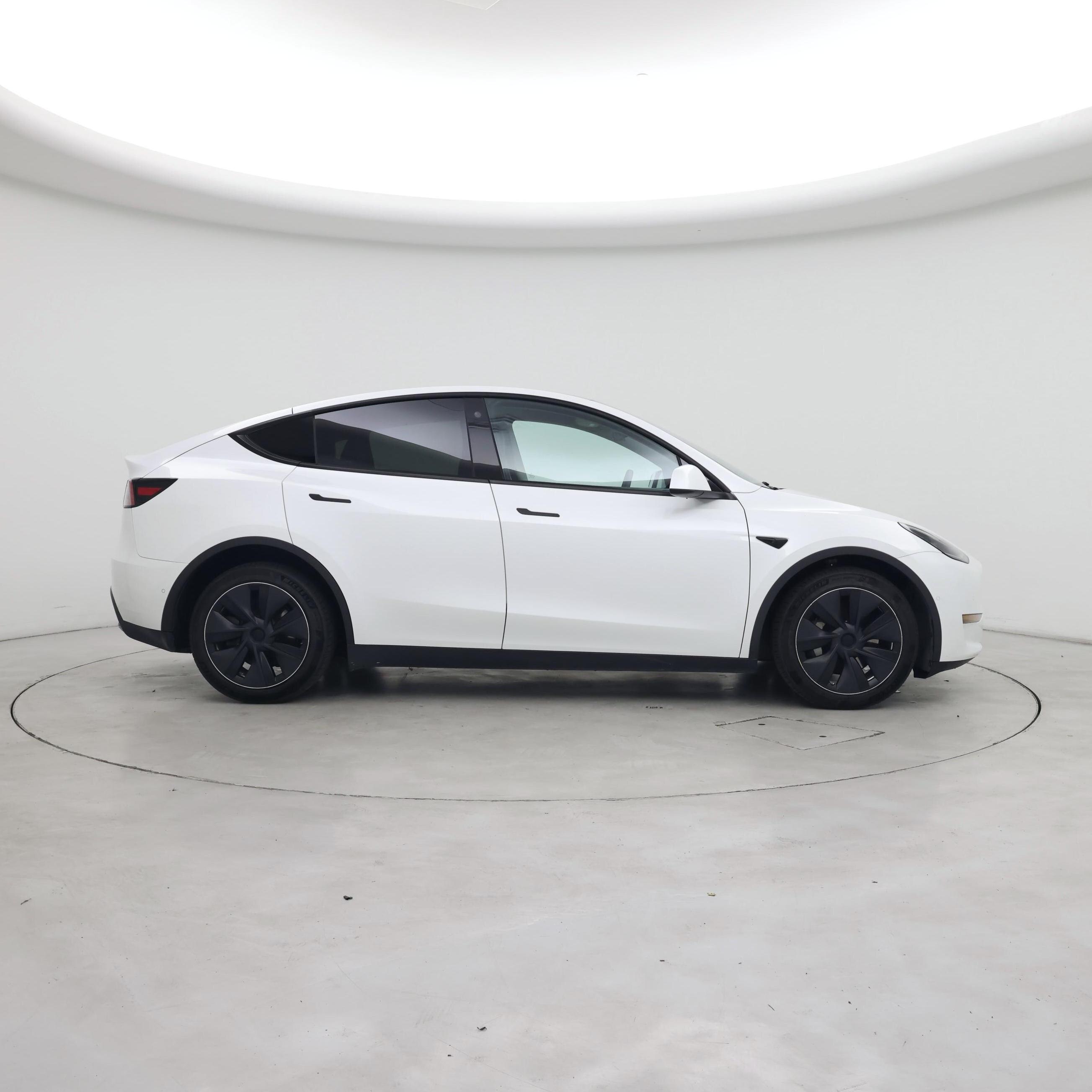 Thumbnail: 2022 Tesla Model Y - 7