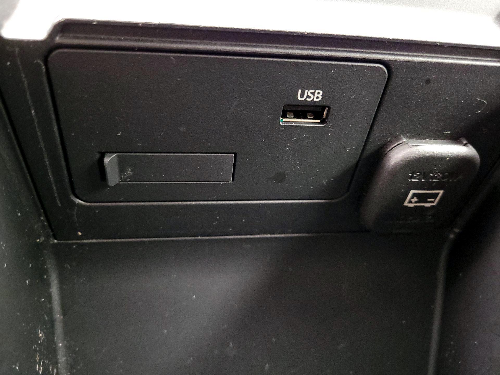 Thumbnail: 2019 Mazda Mazda3 - 18