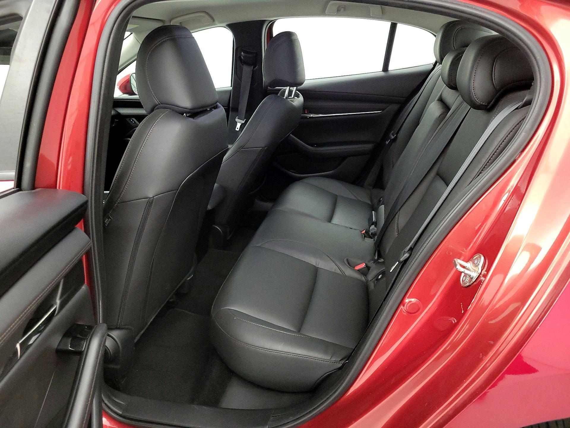 Thumbnail: 2019 Mazda Mazda3 - 19