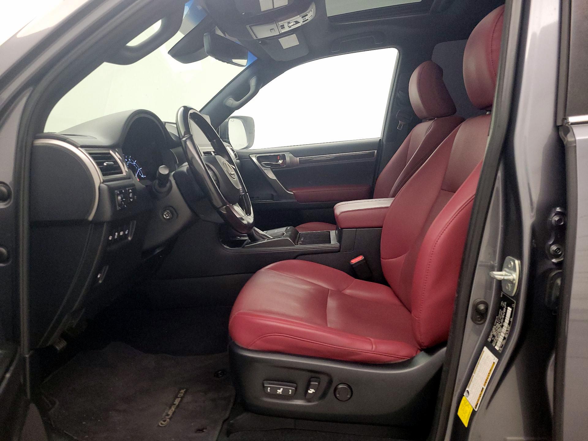 Thumbnail: 2023 Lexus GX - 11