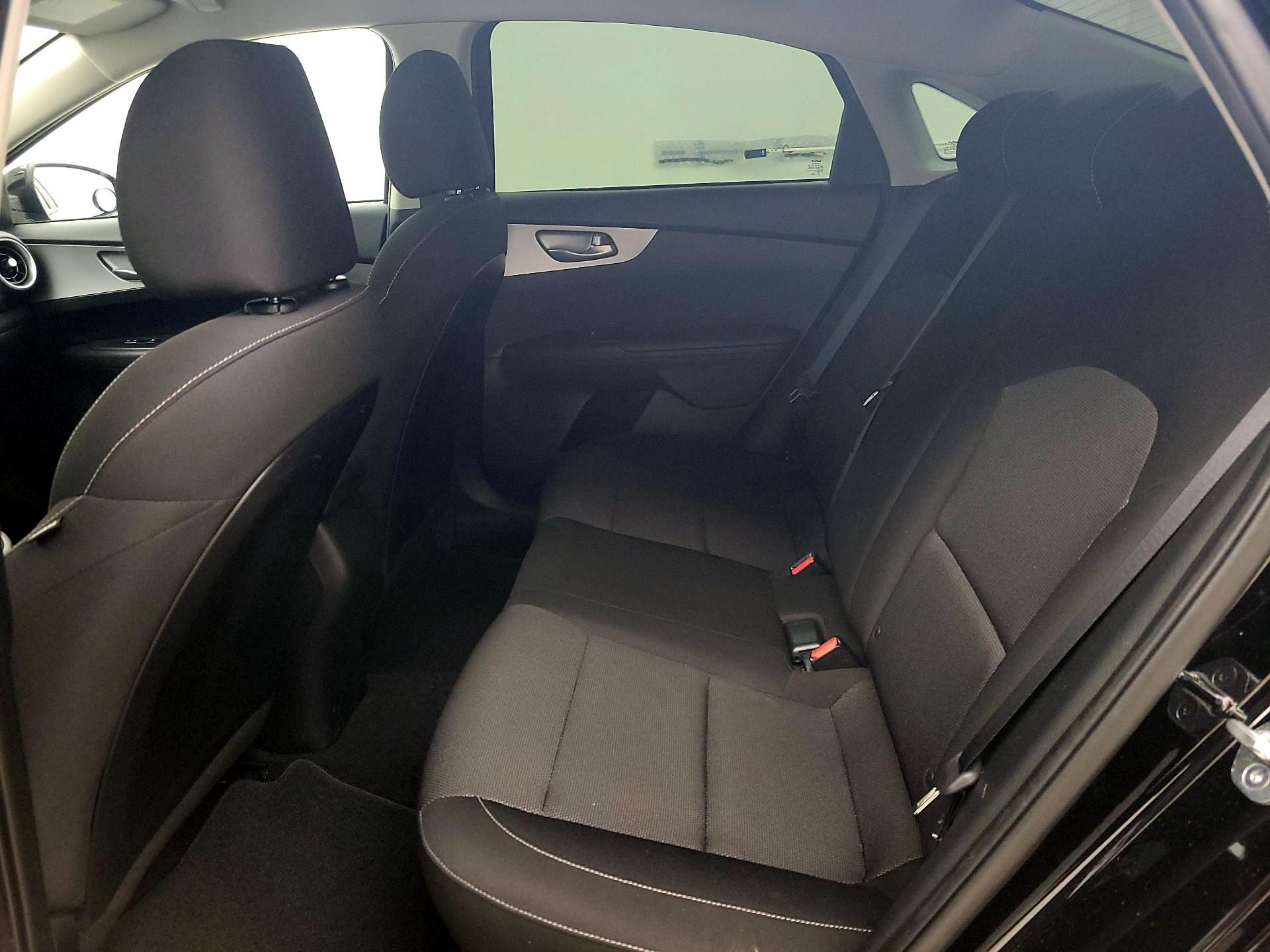 Thumbnail: 2023 Kia Forte - 19