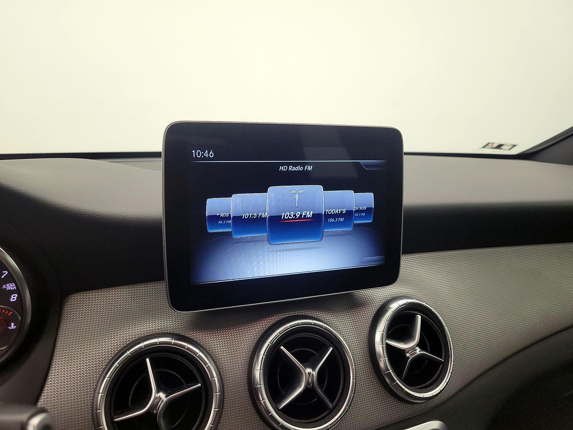 Thumbnail: 2018 Mercedes-Benz CLA - 15