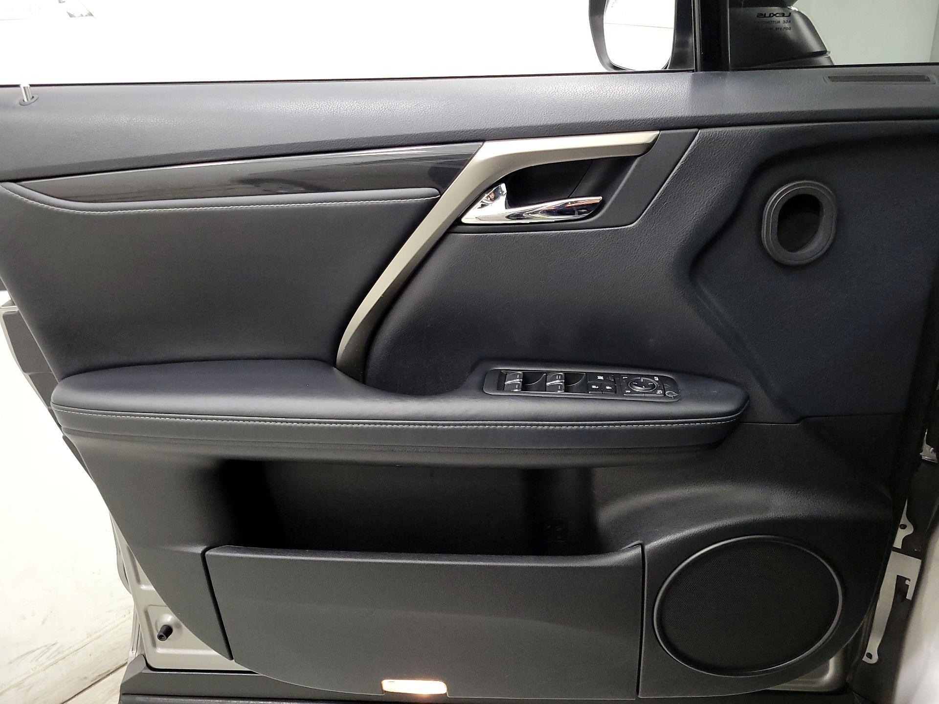 Thumbnail: 2019 Lexus RX - 12